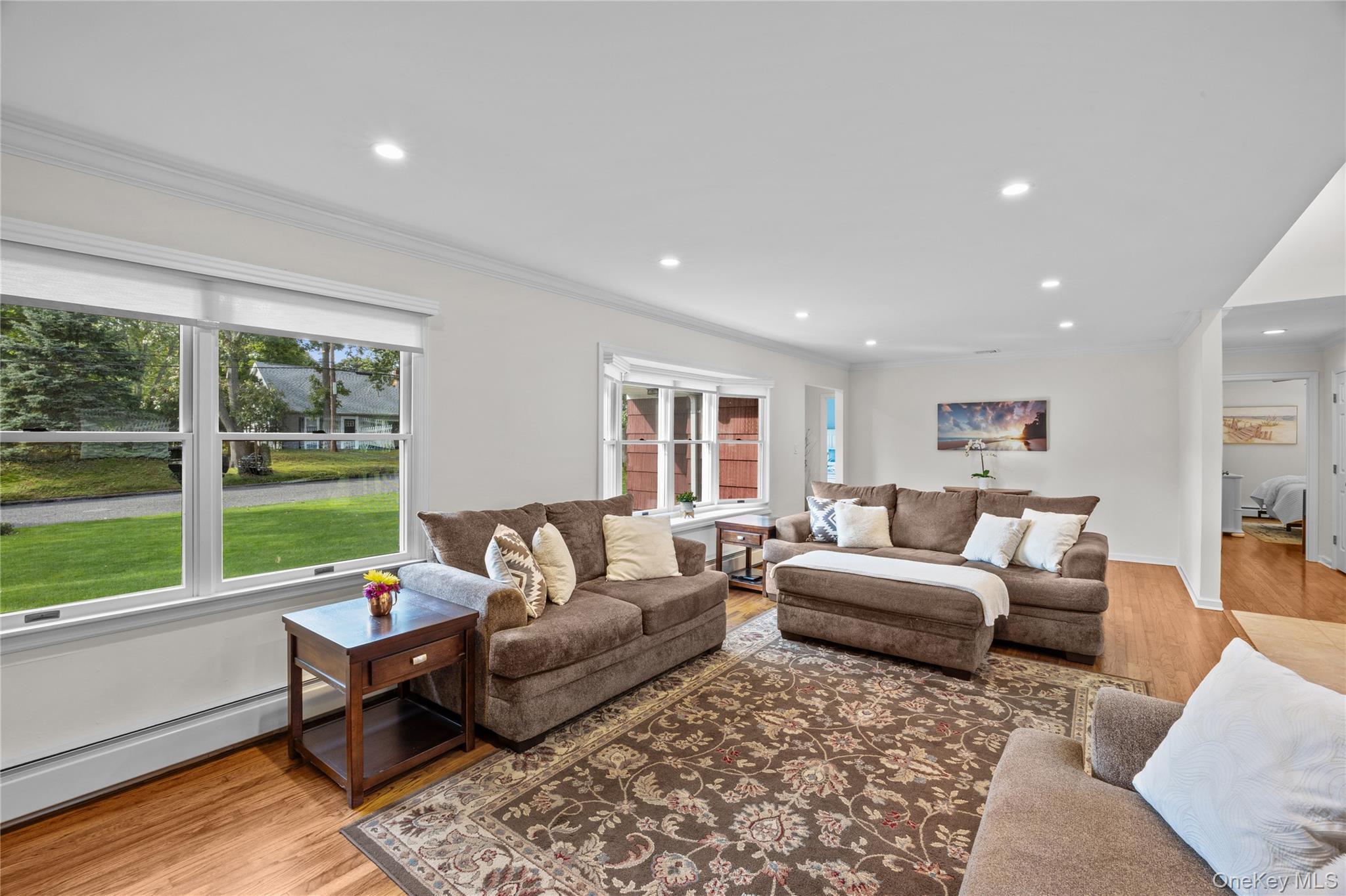 51 Beachfern Road — photo 12