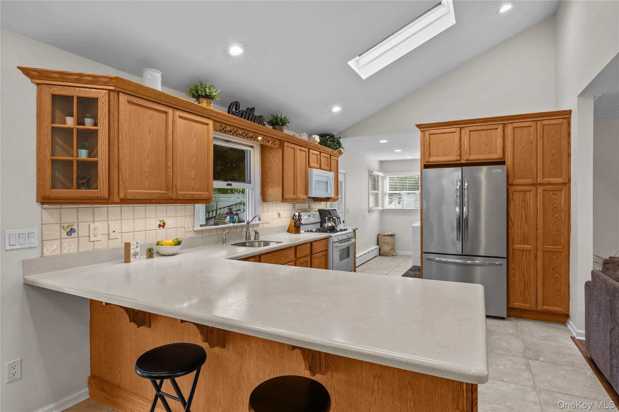 51 Beachfern Road — photo 18