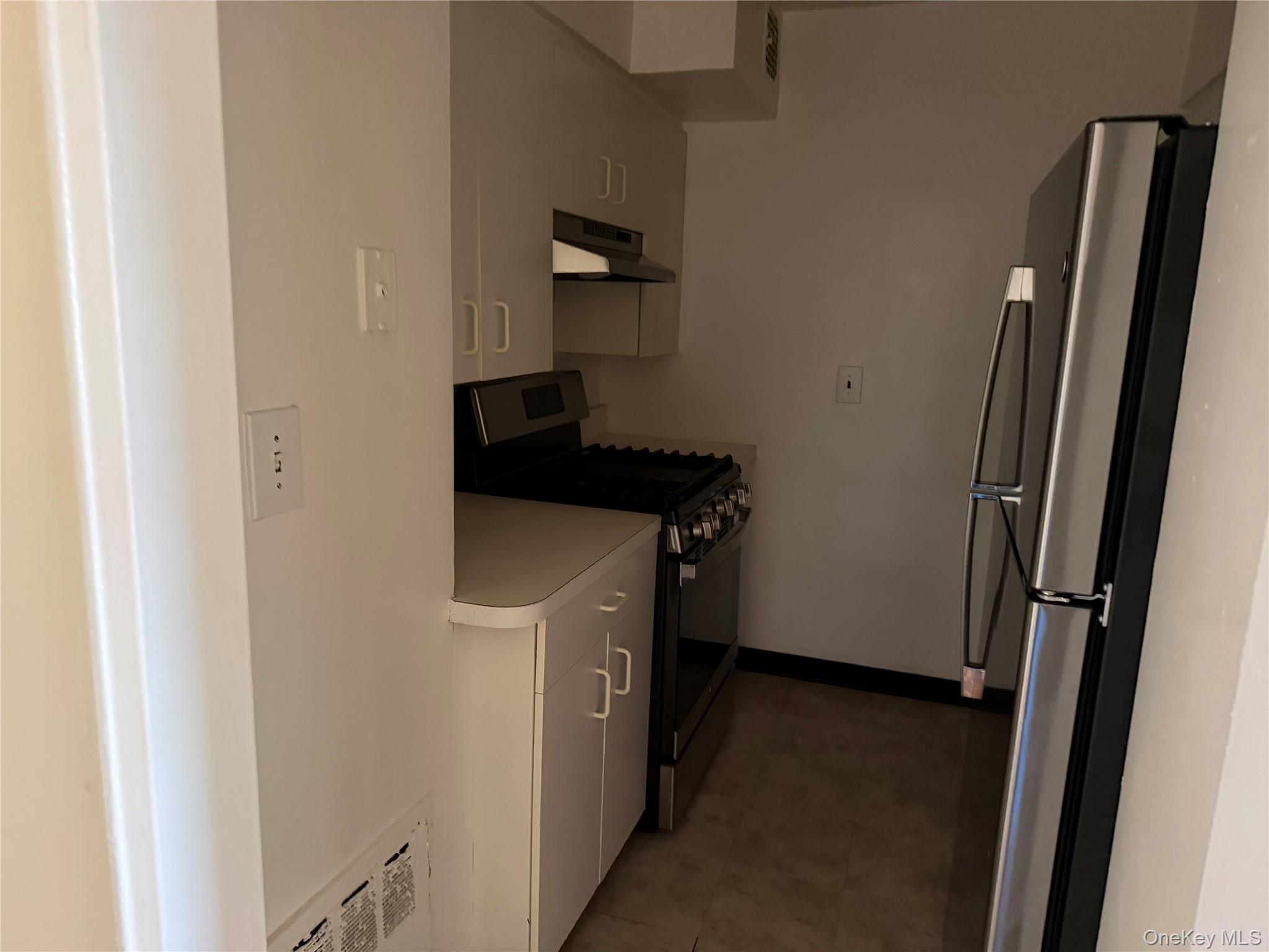 120 Park Avenue #2-B — photo 4