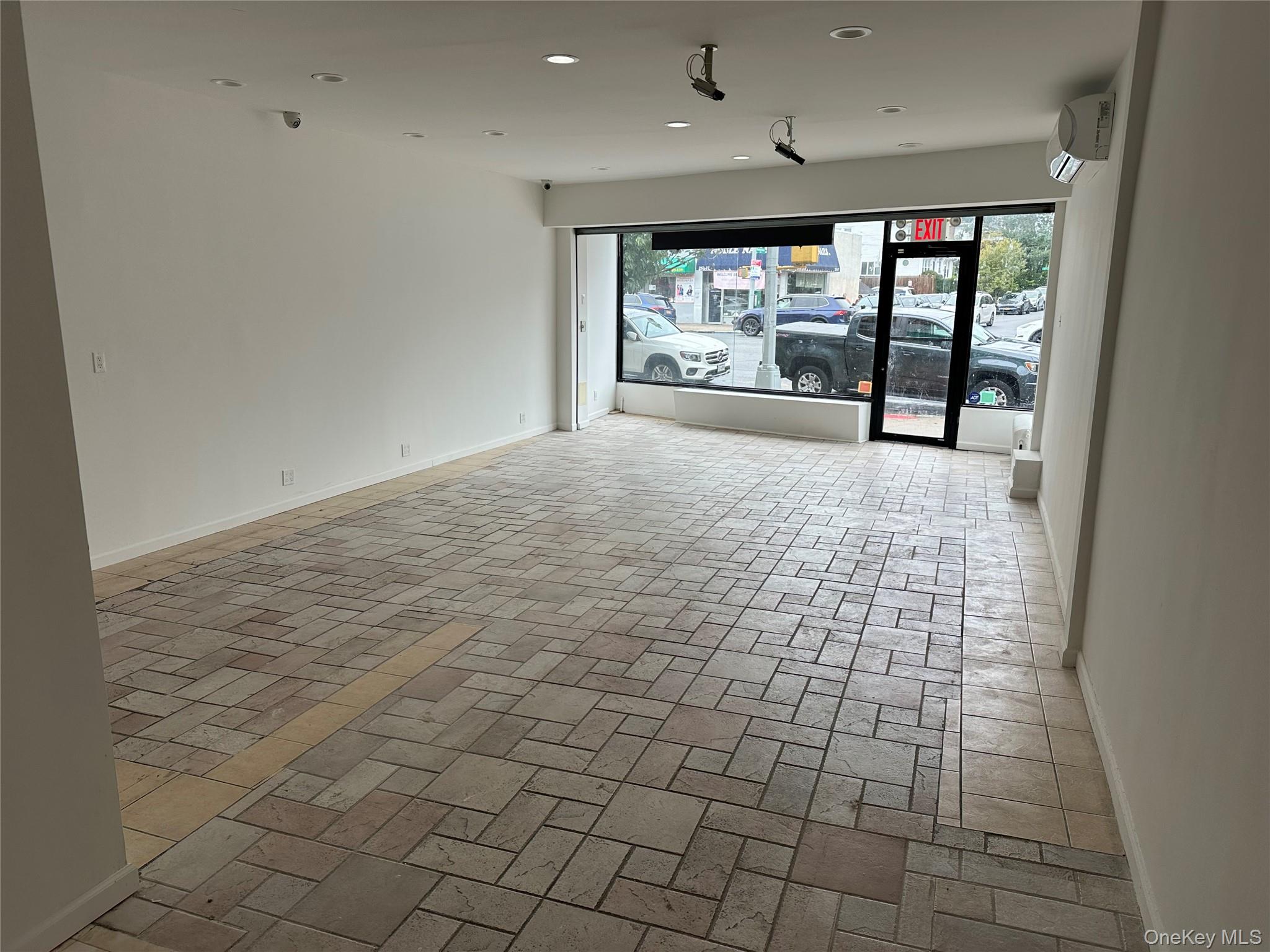 25332 Northern Boulevard #25334 — photo 8