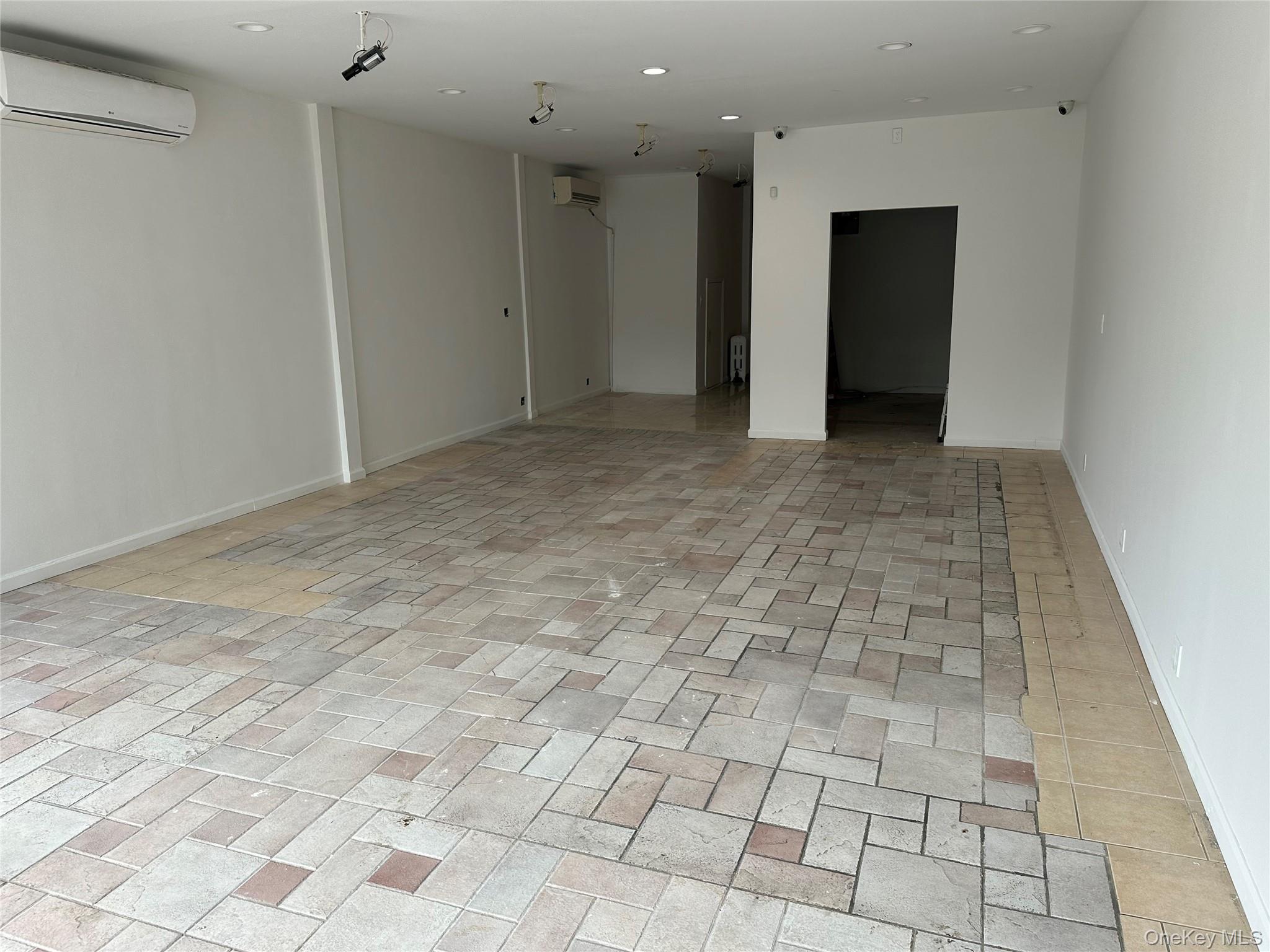 25332 Northern Boulevard #25334 — photo 9