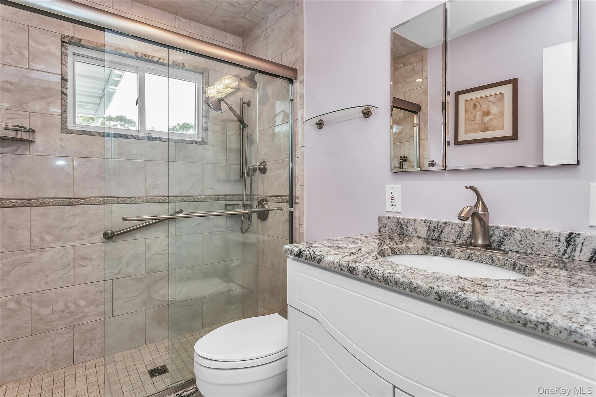 472 Chelsea Avenue — photo 11