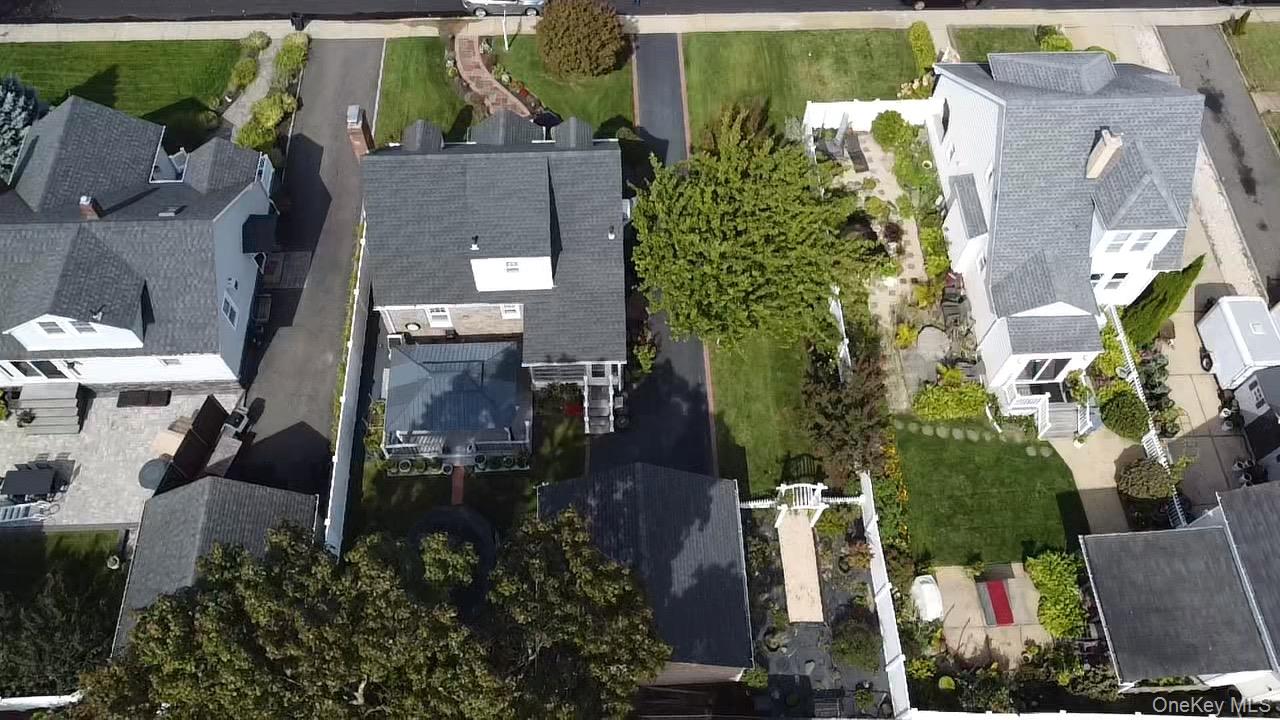 199 Claxton Avenue — photo 20
