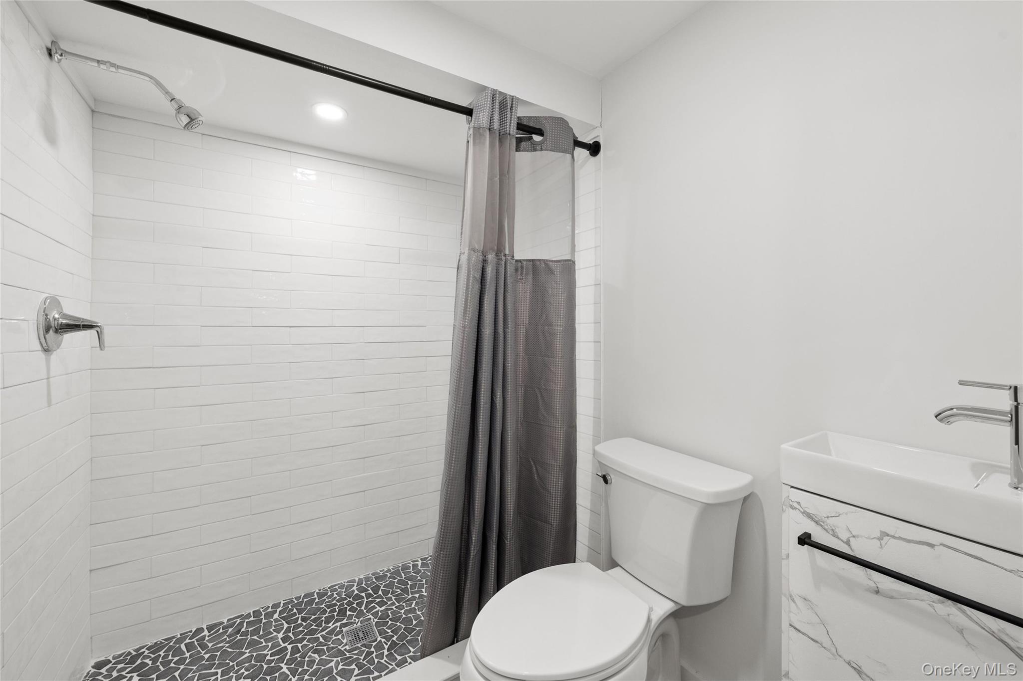 10 Grace Court — photo 30