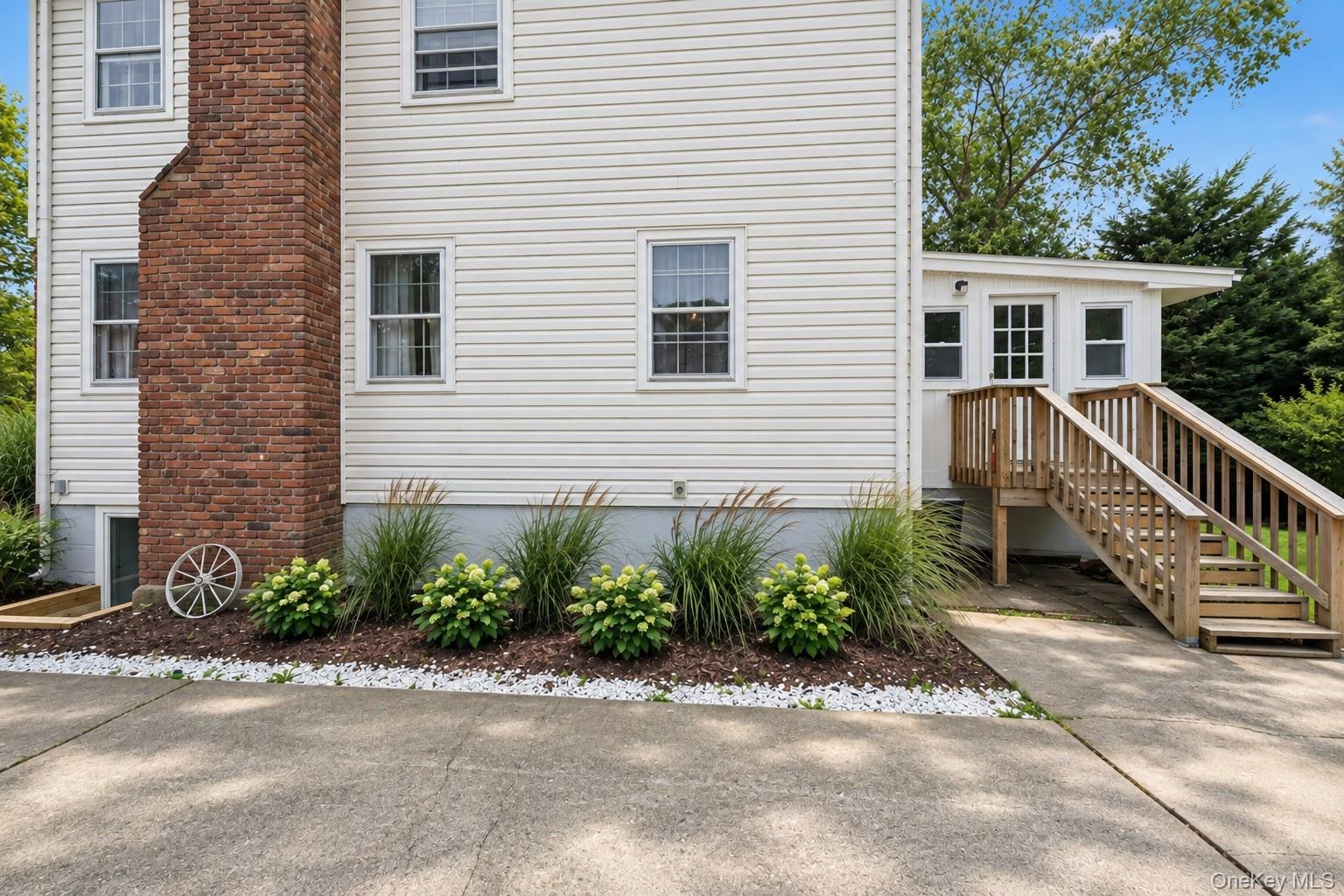 10 Grace Court — photo 4