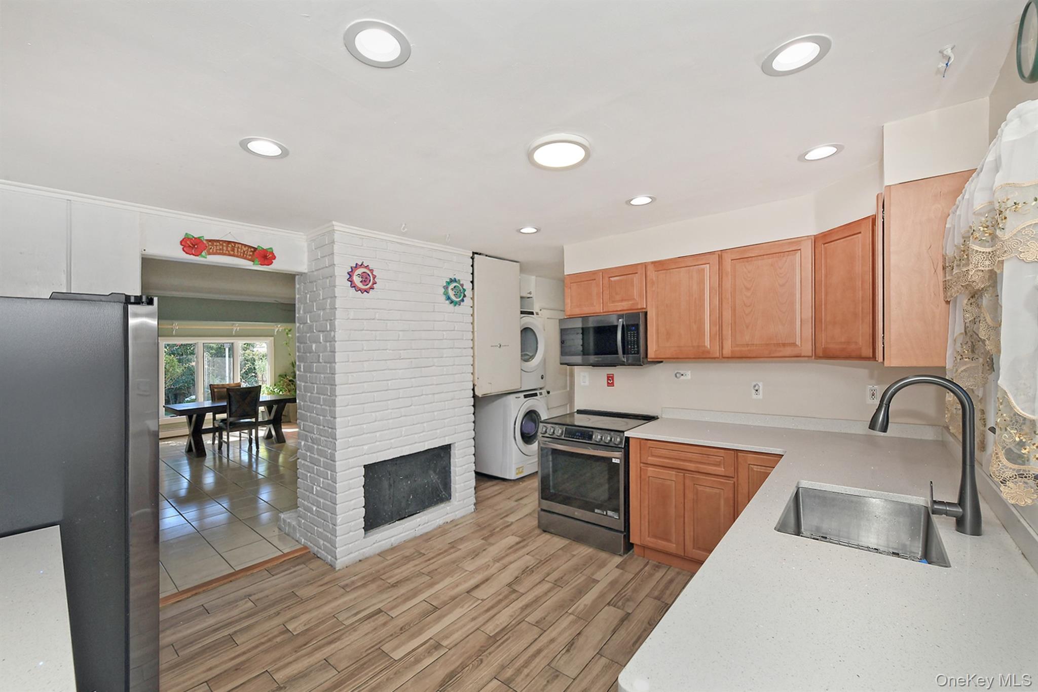 105 Bucket Lane — photo 4