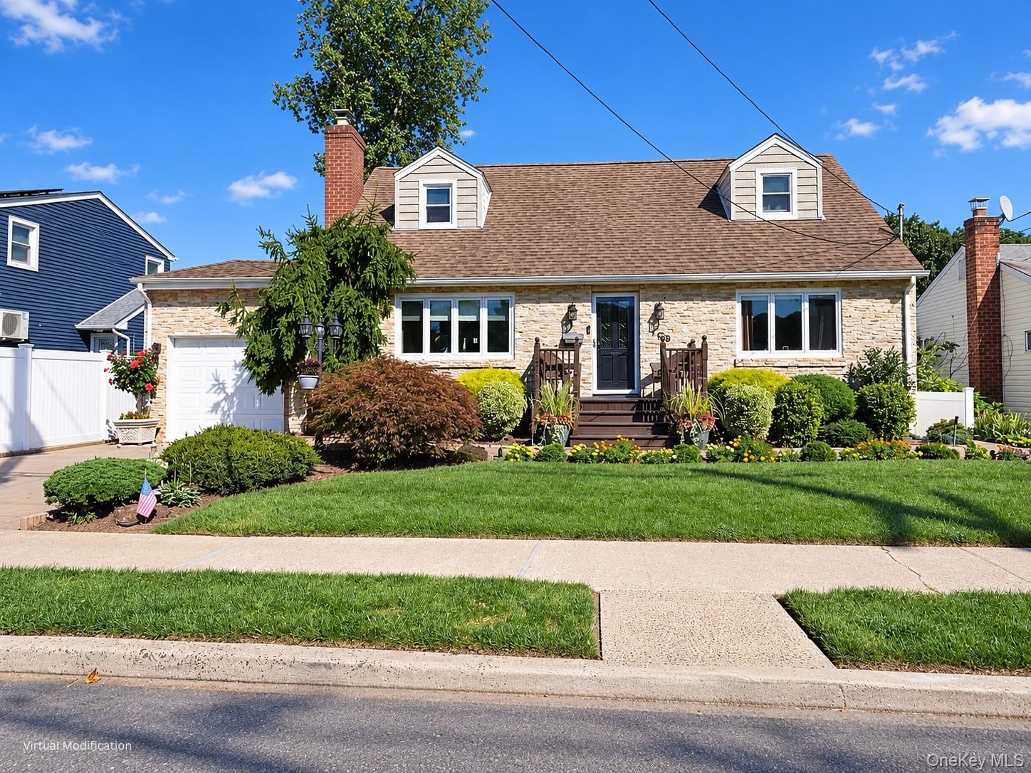 169 Doris Avenue, Franklin Square