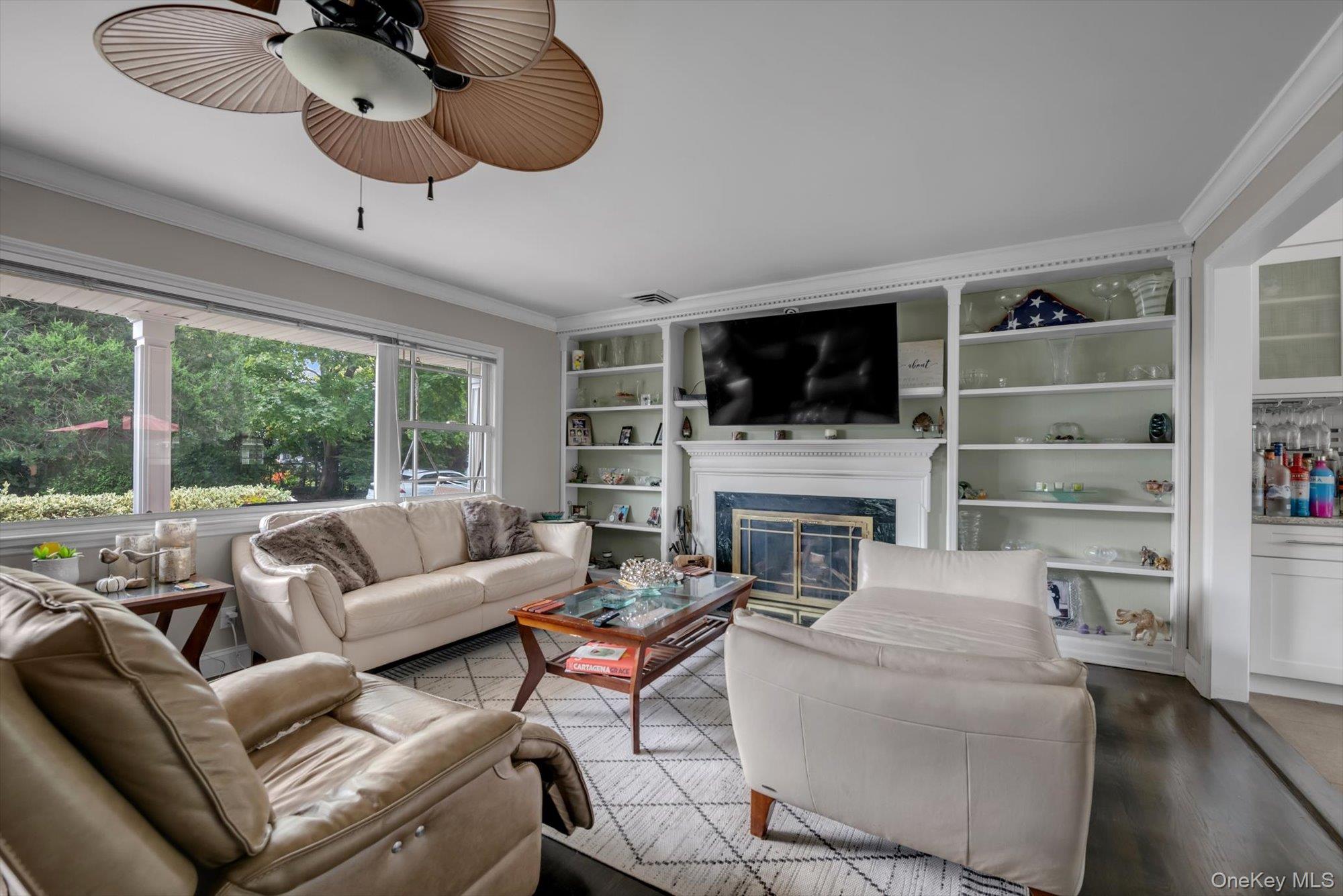 1361 Boxwood Drive — photo 4