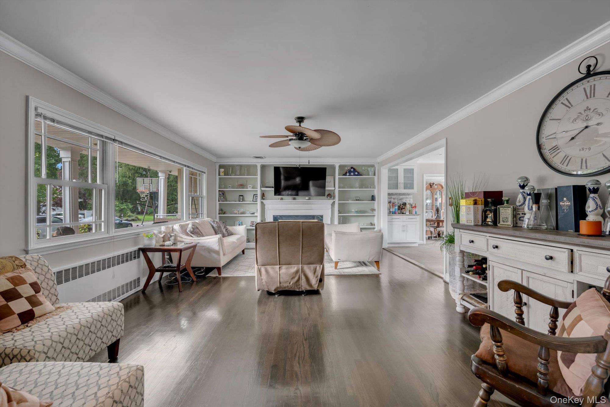1361 Boxwood Drive — photo 5