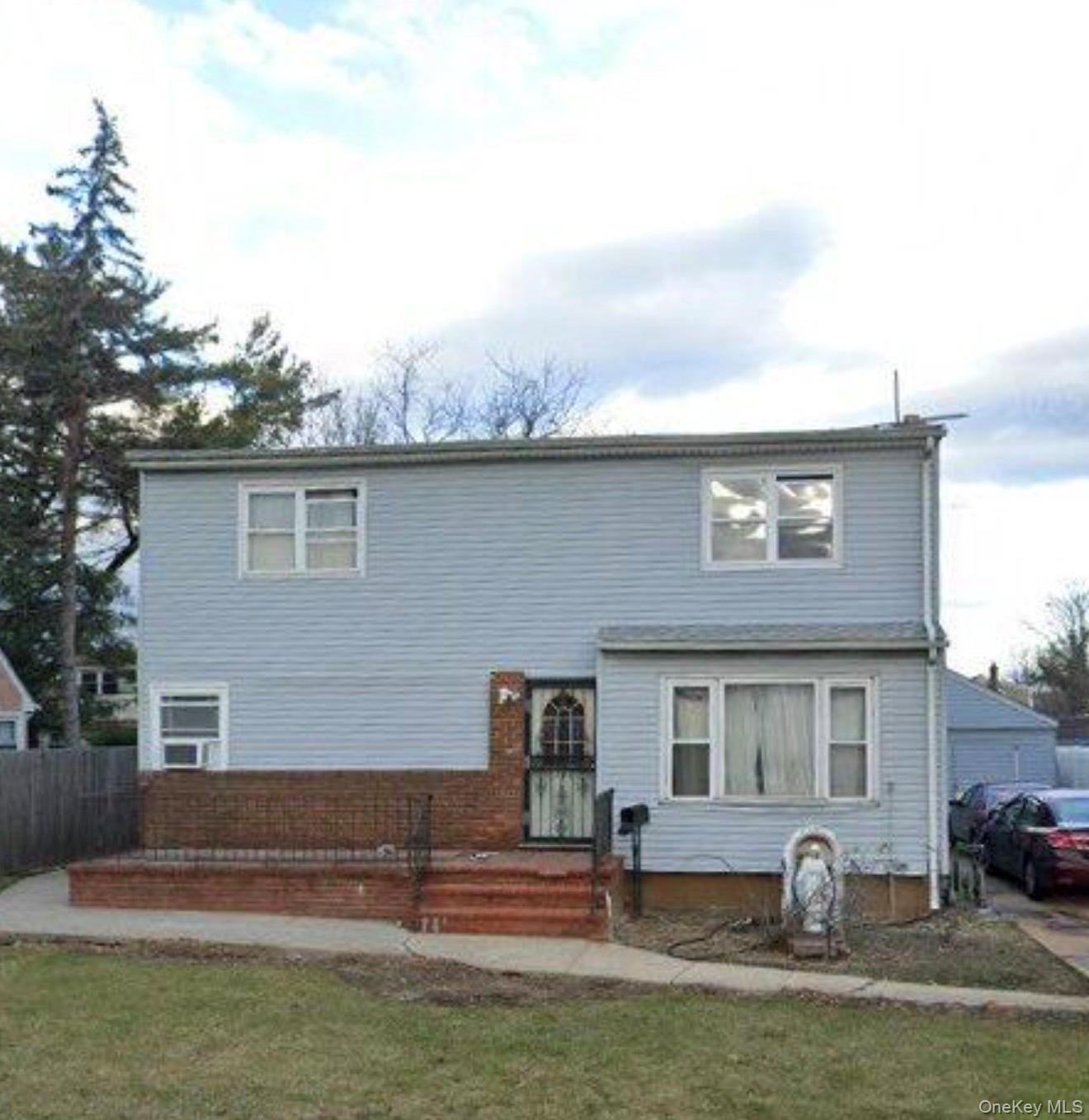 791 Park Avenue, Uniondale