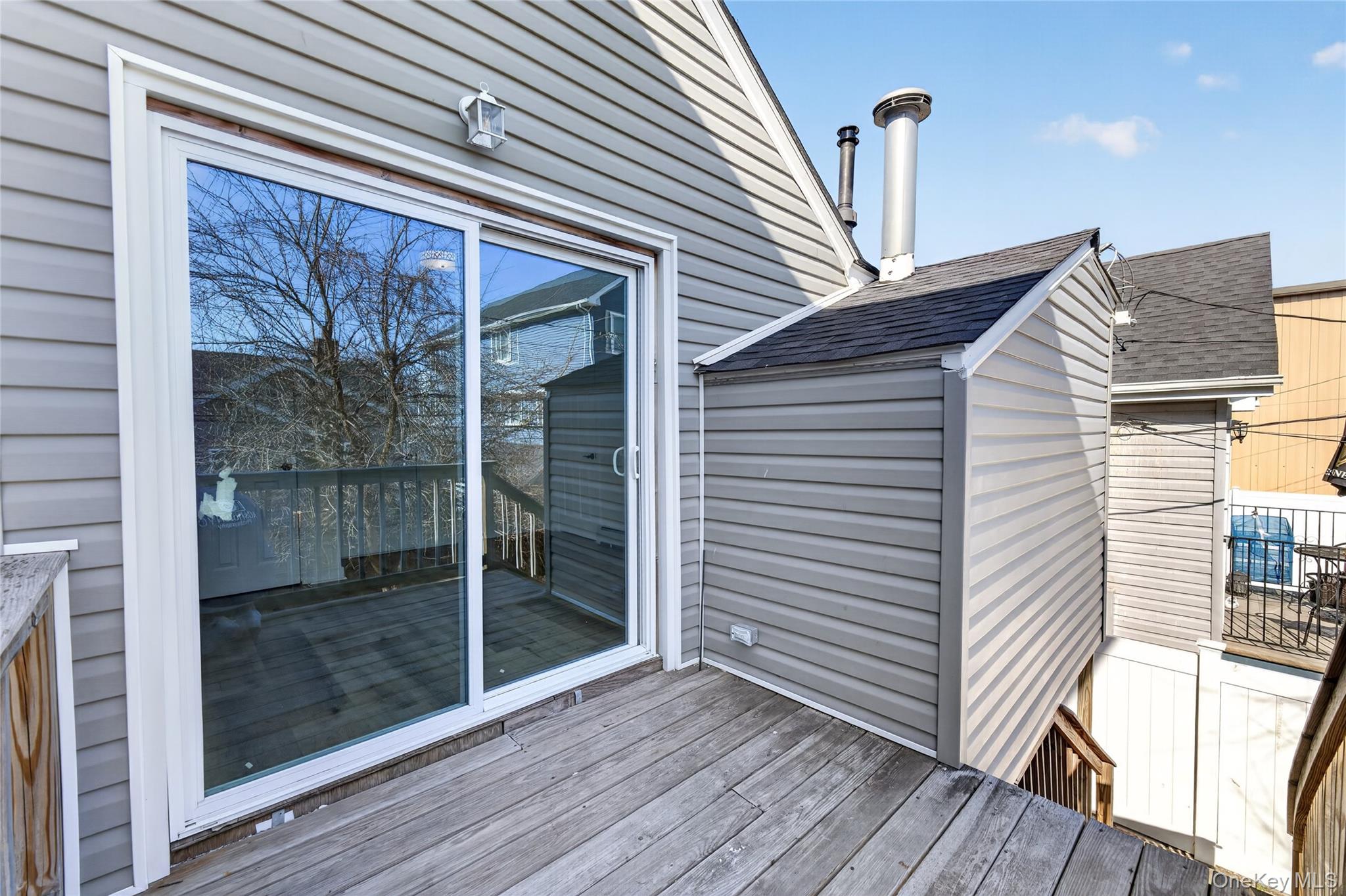 84 Pine Street — photo 16
