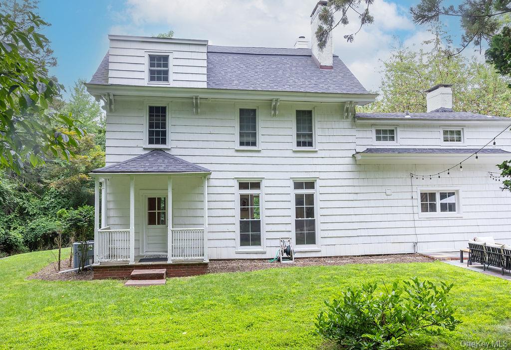 592 Landing Avenue — photo 42