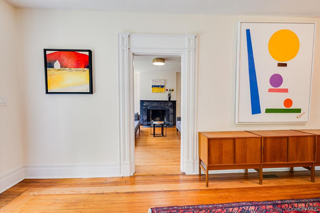 592 Landing Avenue — photo 10