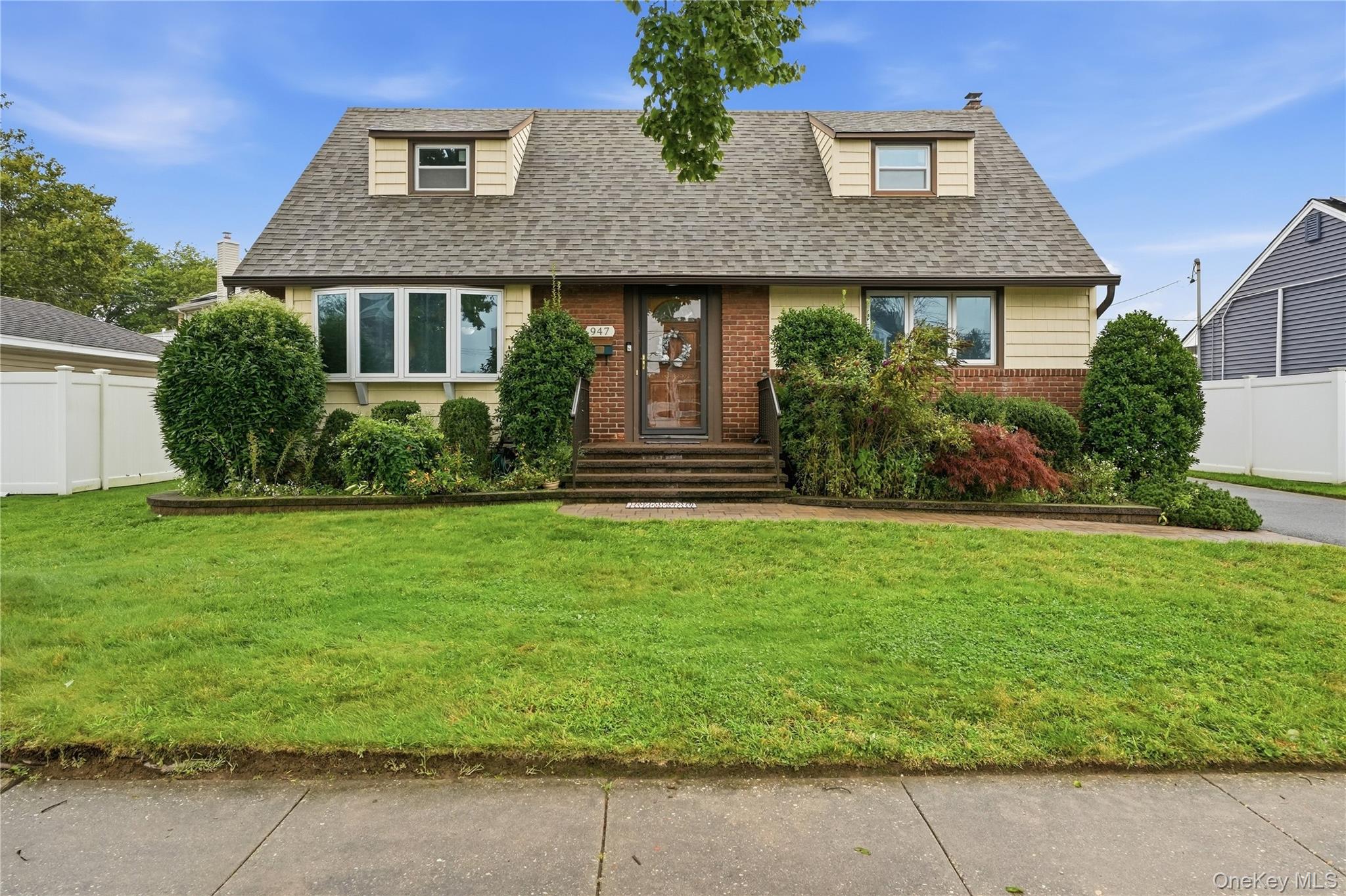 947 White Birch Lane, Wantagh
