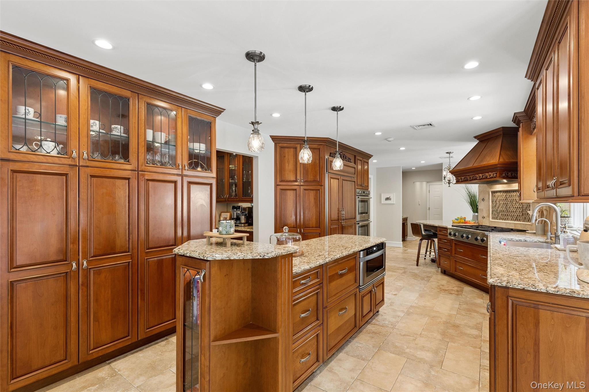 45 Blue Point Avenue — photo 11