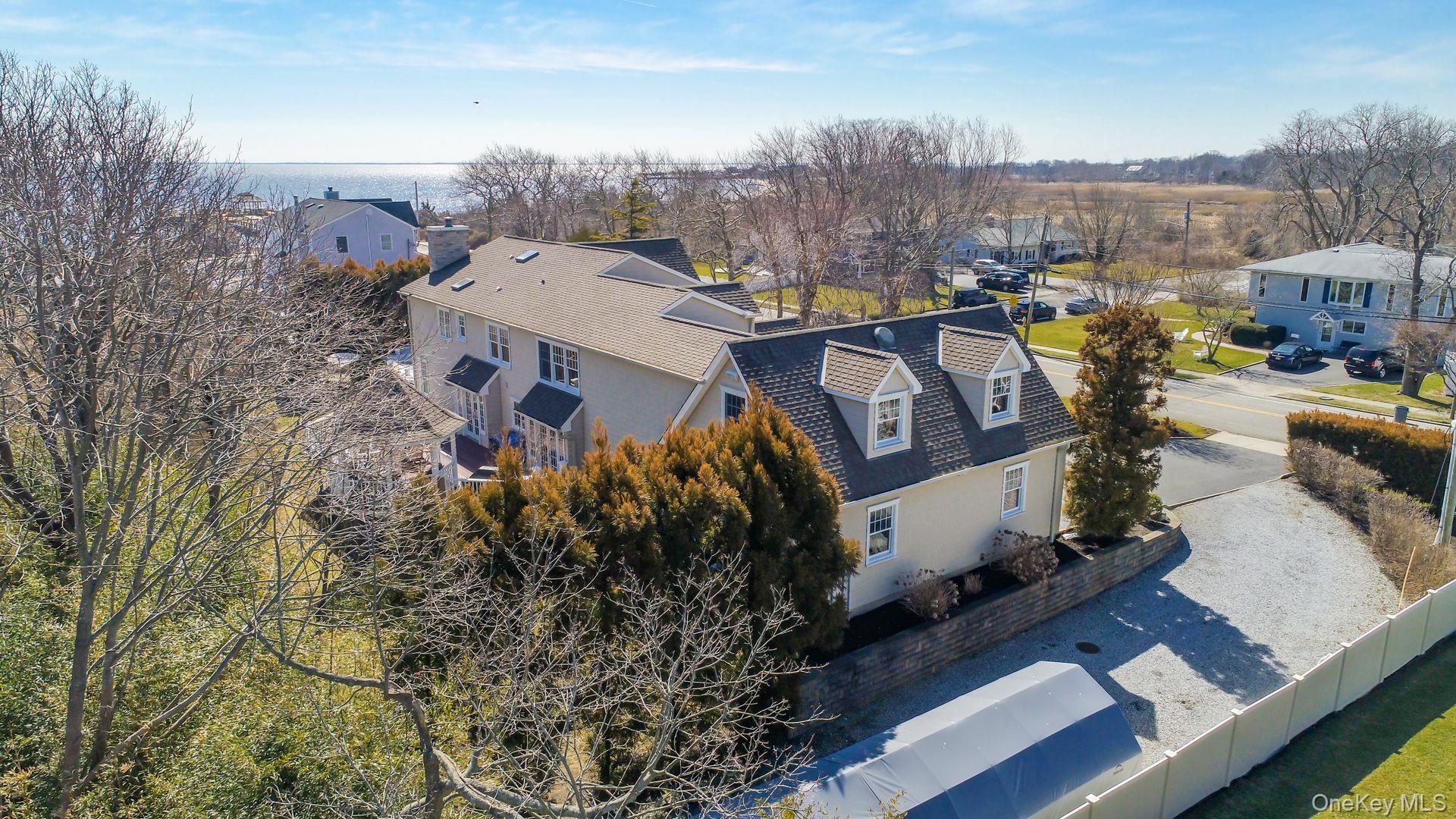 45 Blue Point Avenue — photo 45