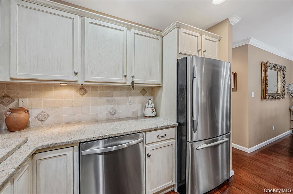 1130 Savoy Drive — photo 19