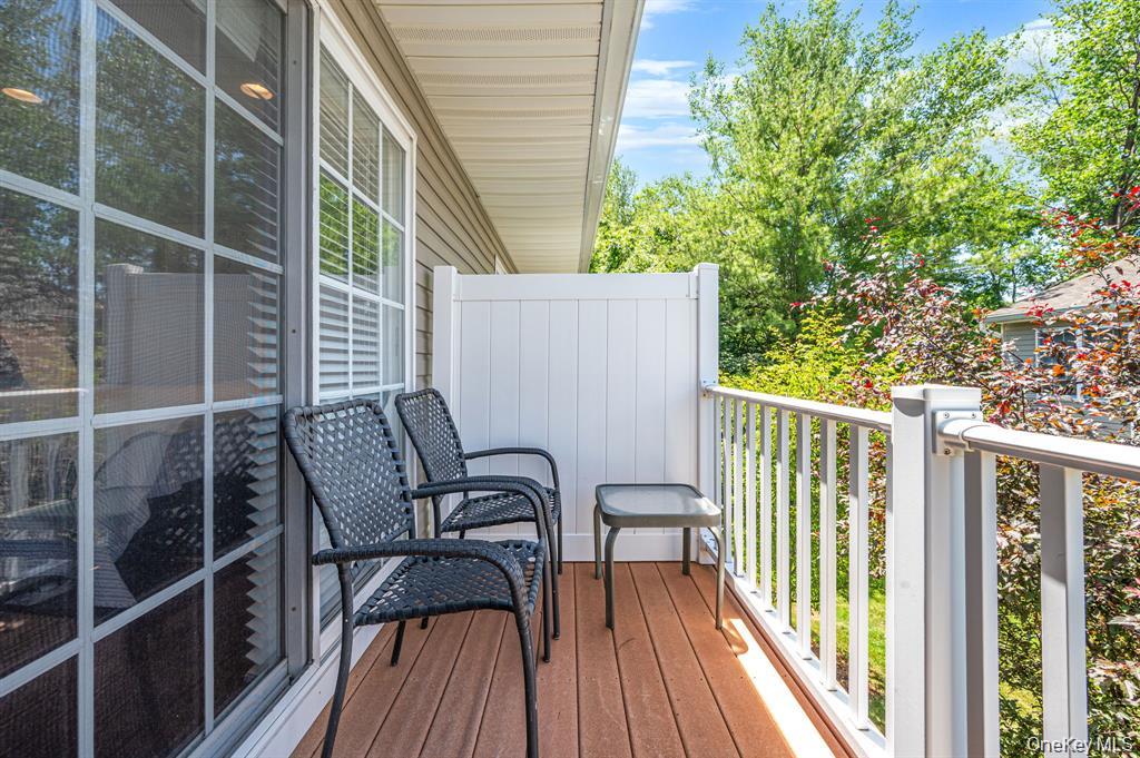 1130 Savoy Drive — photo 27