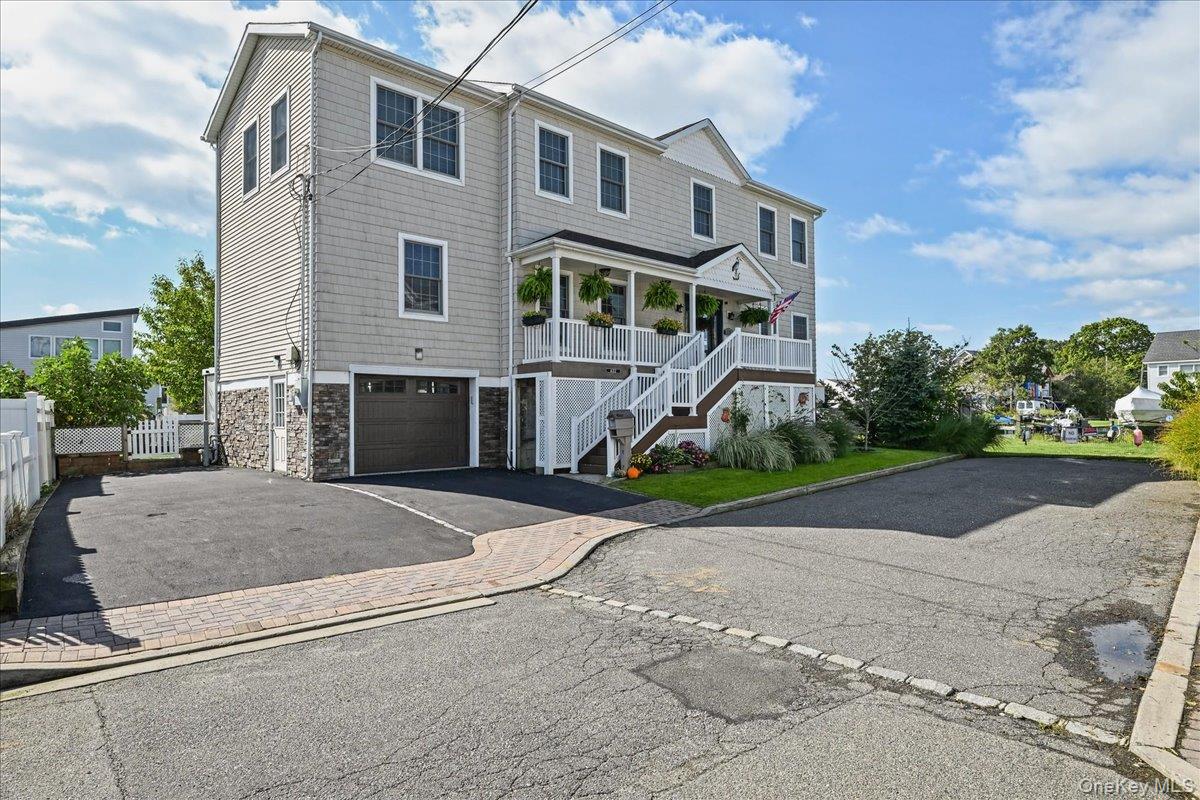 632 Arthur Street — photo 3