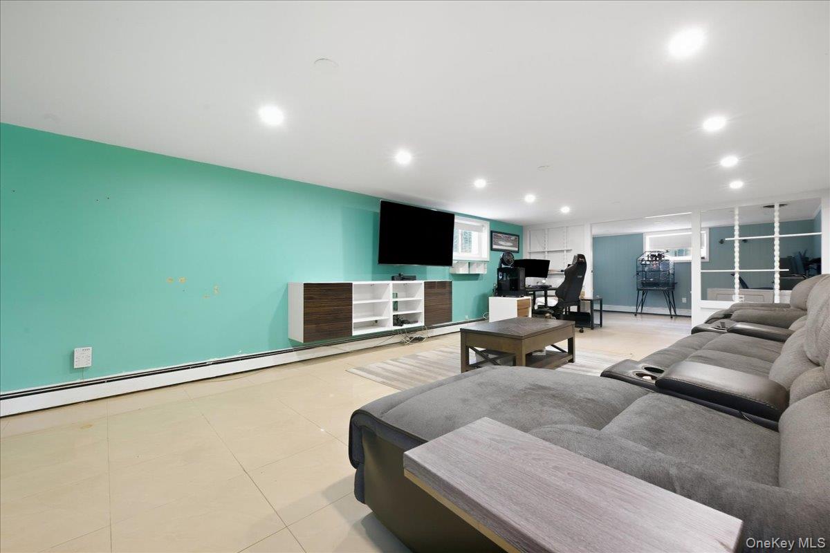 47 Royal Way — photo 24