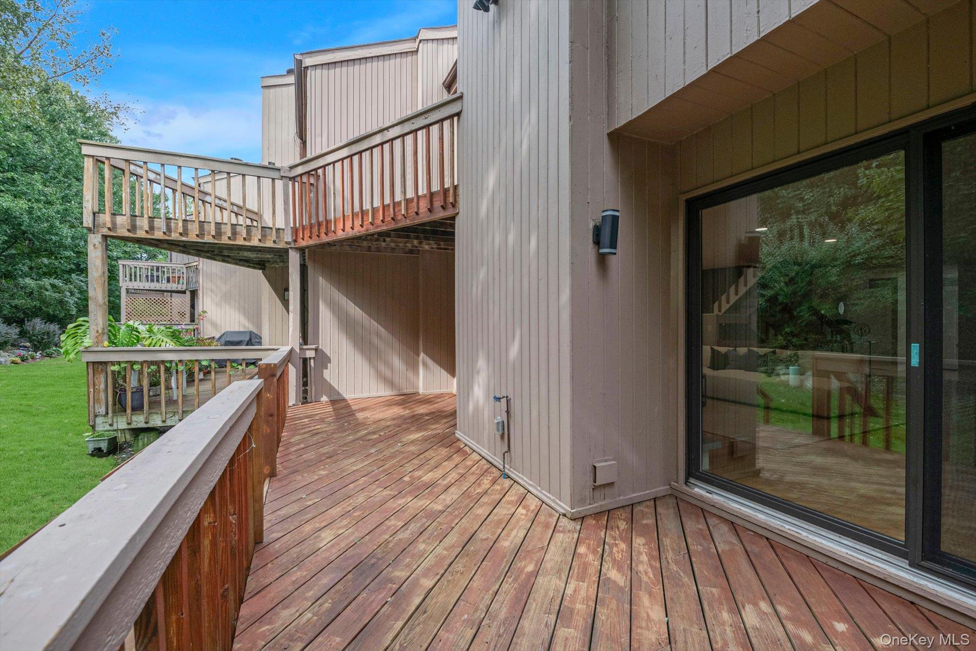 8 John Bean Court — photo 28