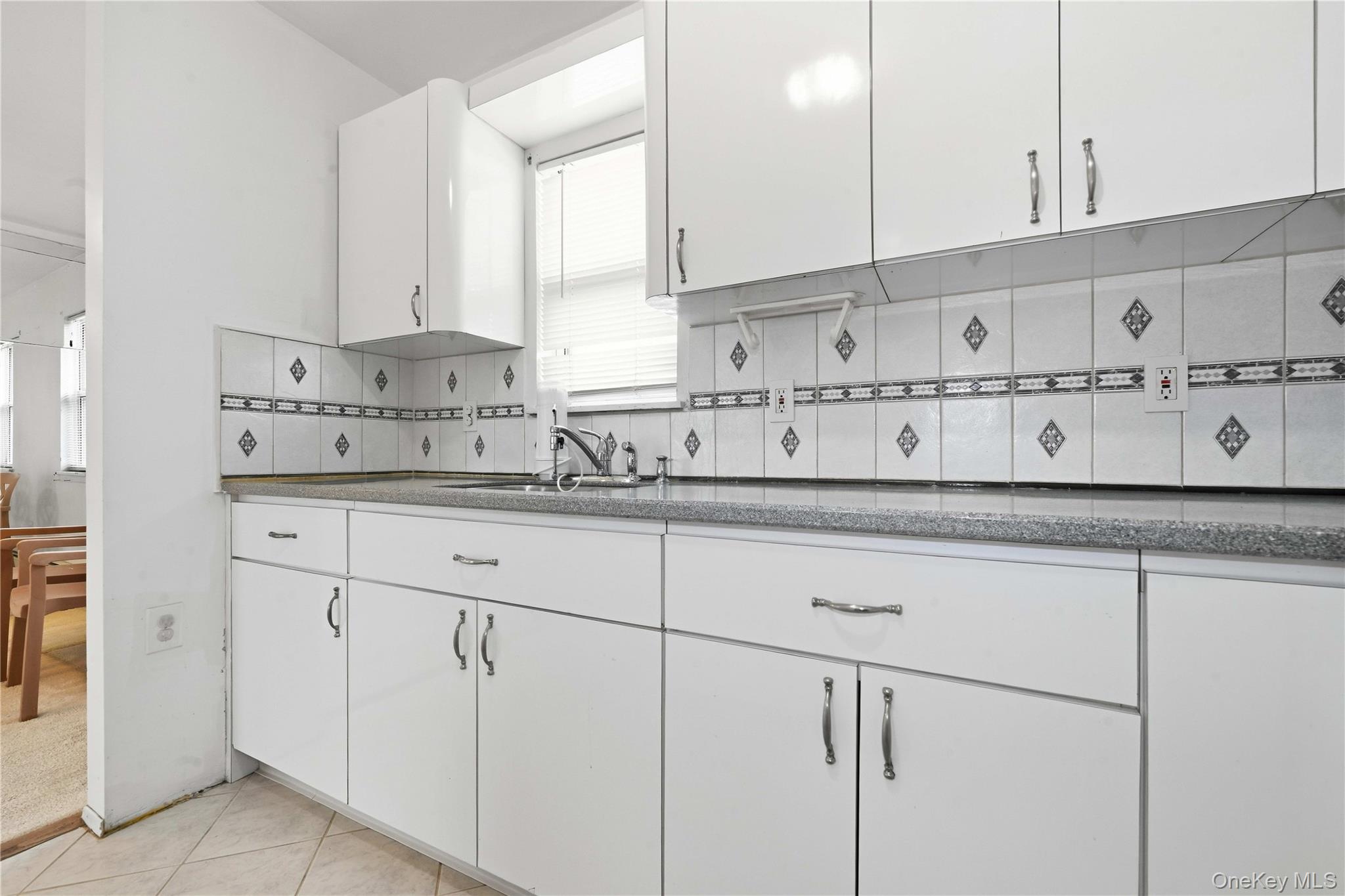 75 Harding Place — photo 12