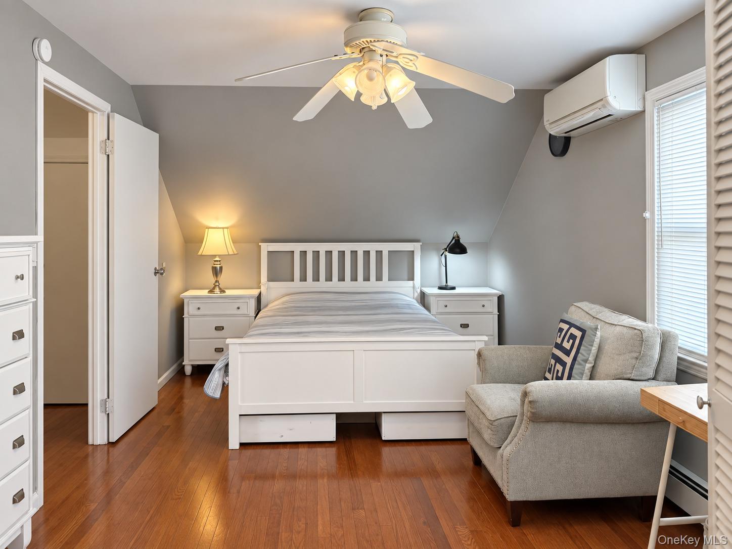 145 Westbury Avenue — photo 13