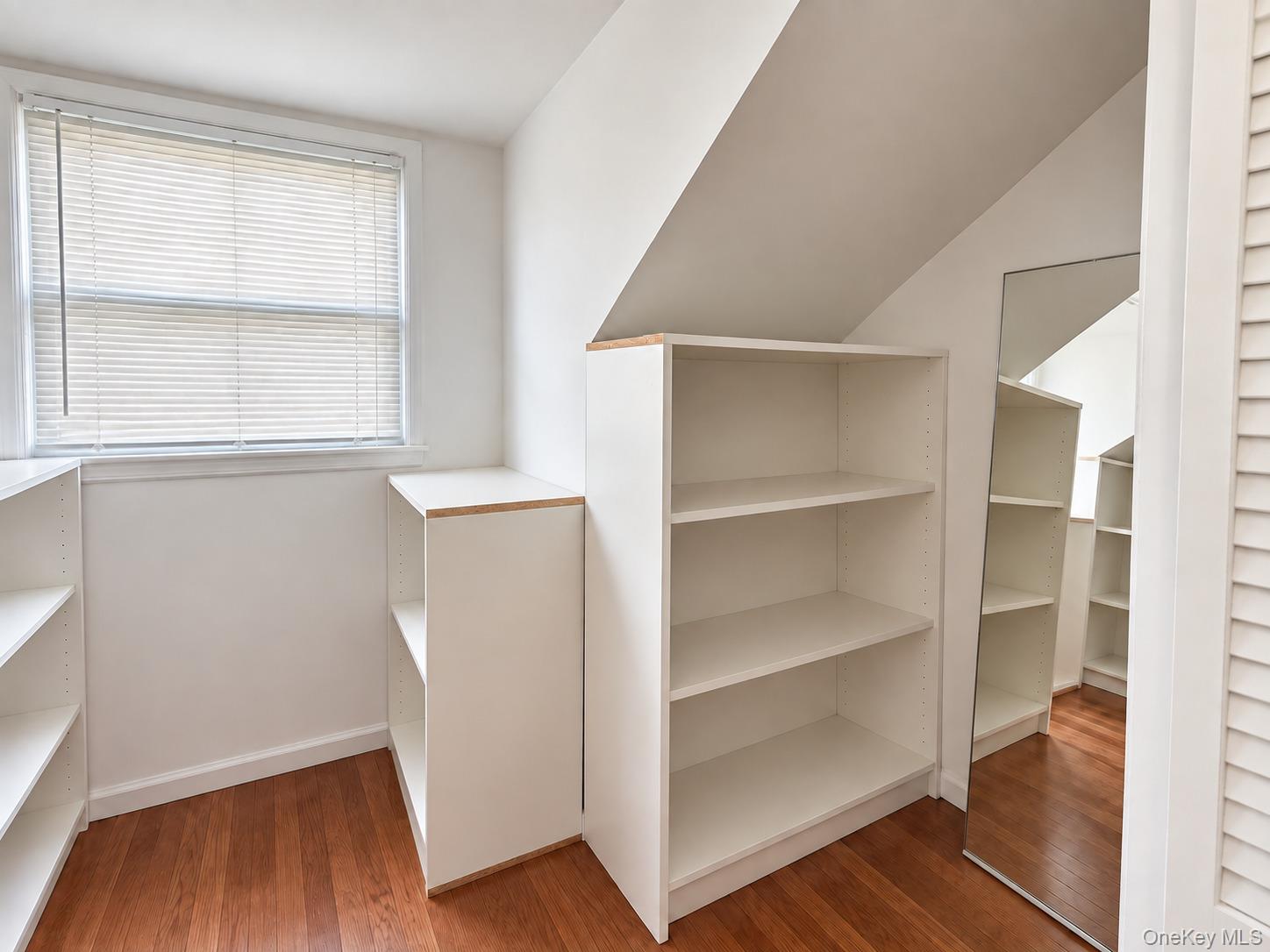 145 Westbury Avenue — photo 15