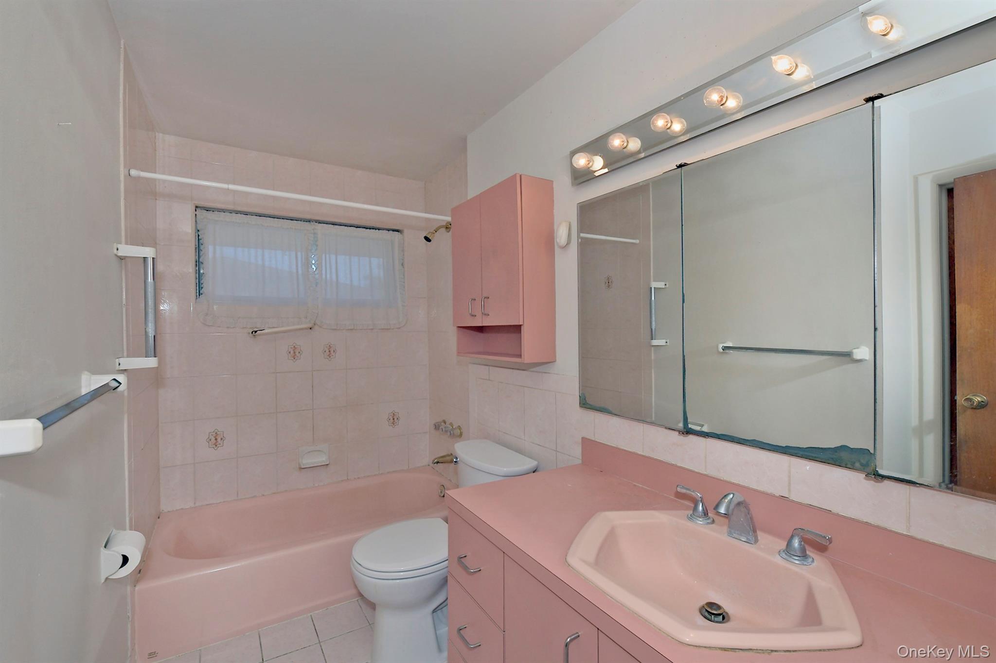 12 Marie Crescent — photo 15