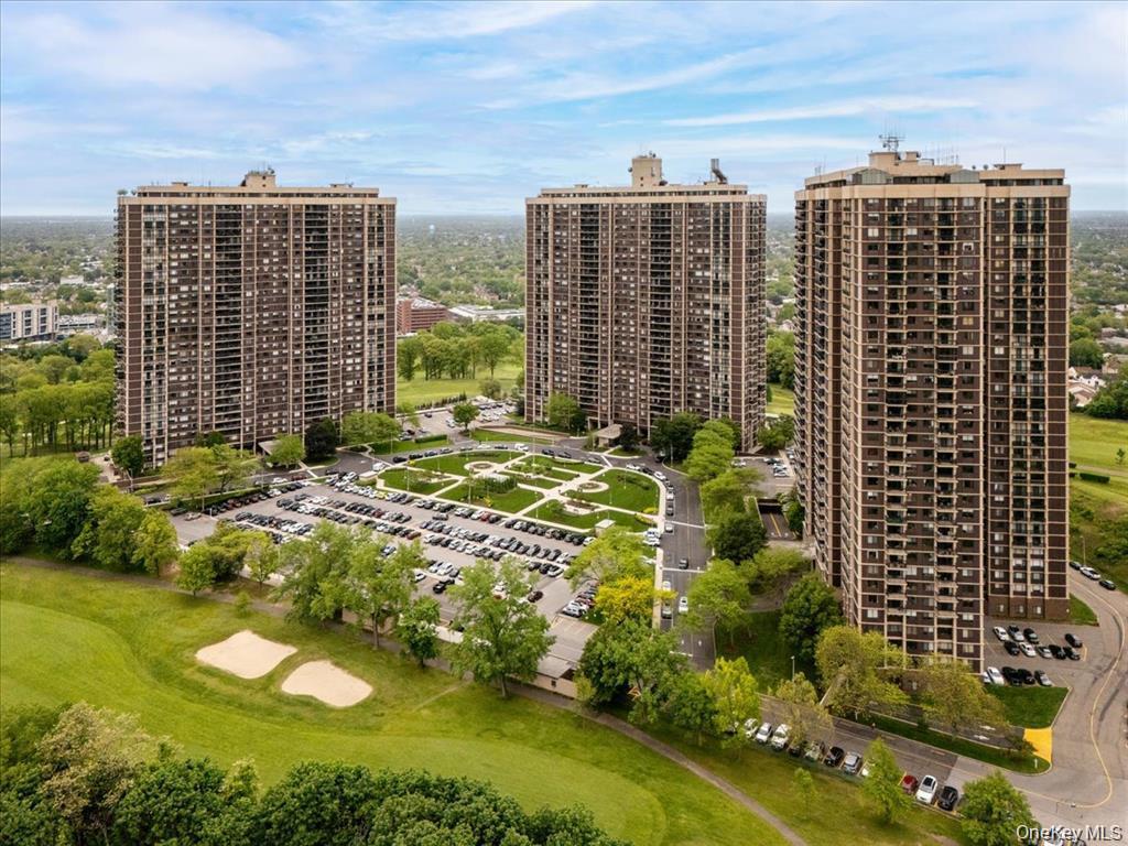 269-10 Grand Central Parkway #8P, Floral Park