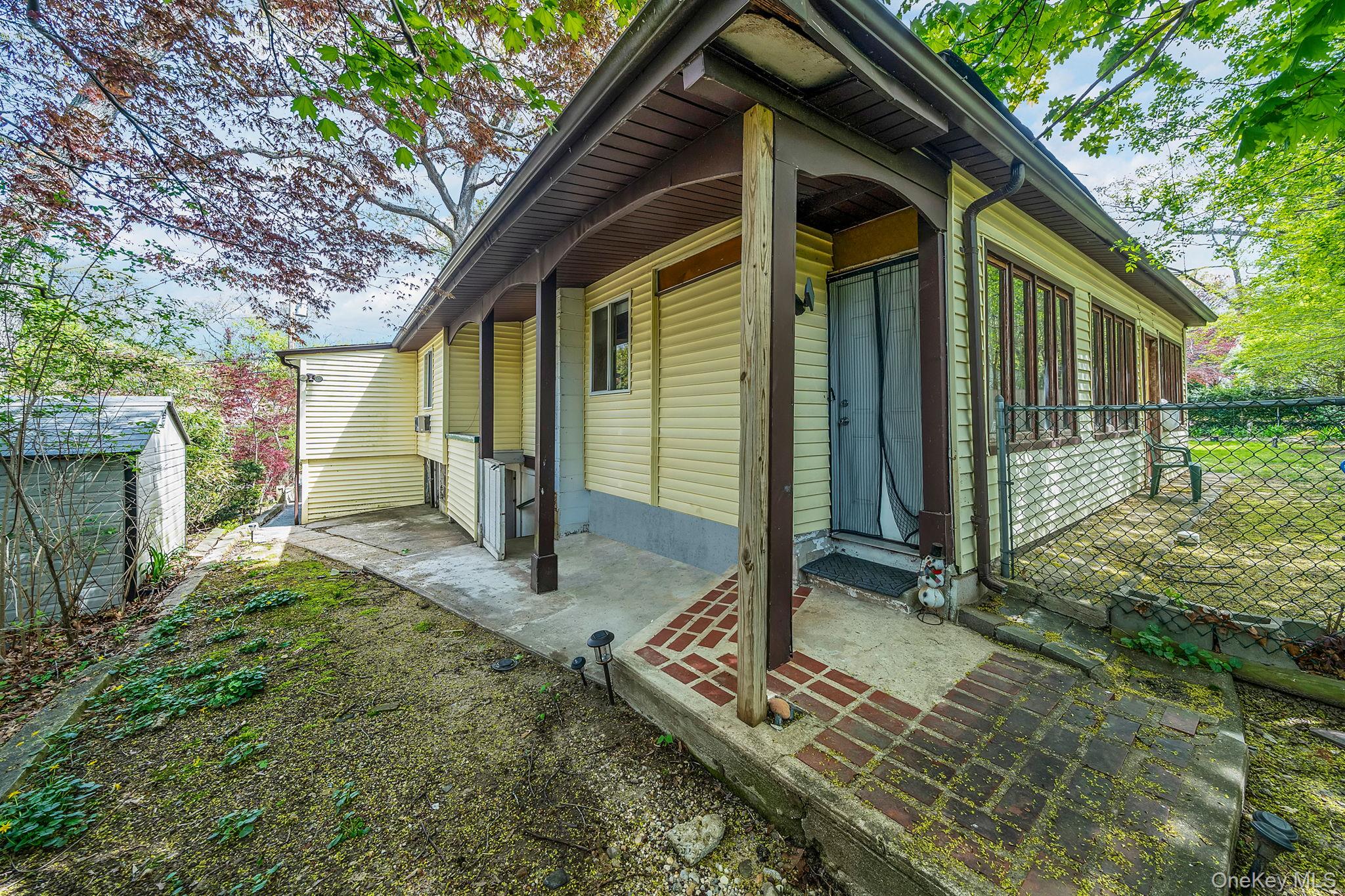 18 Houghton Boulevard — photo 8