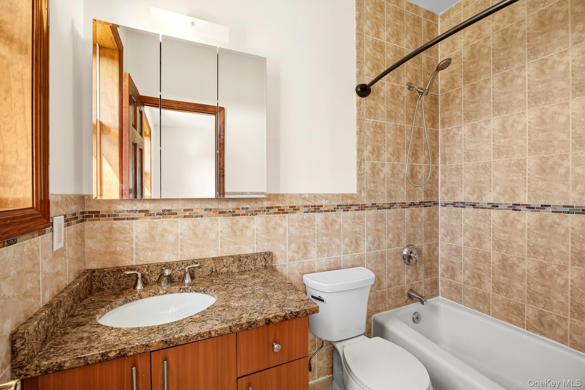 6 Mastro Road — photo 12