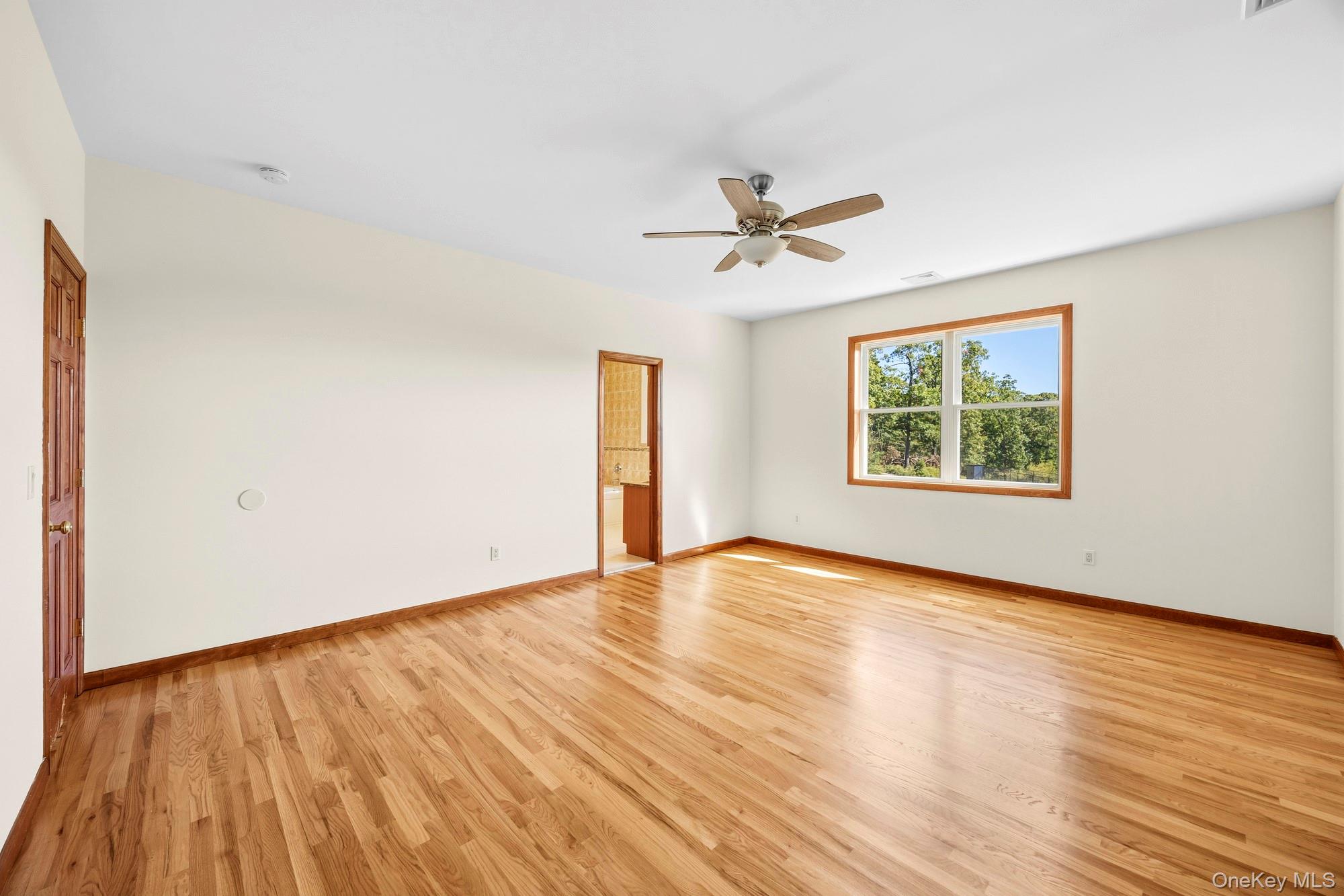 6 Mastro Road — photo 10