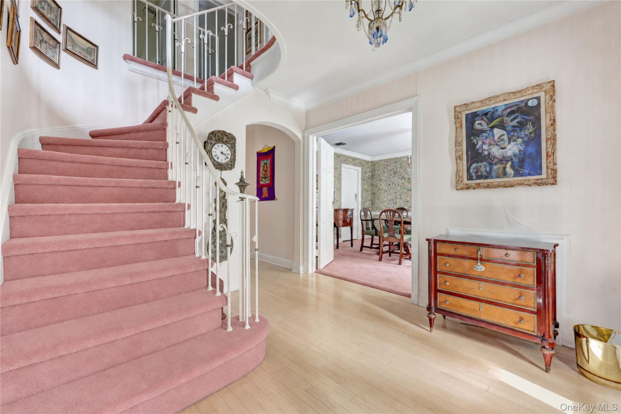 178 Schenck Circle — photo 4