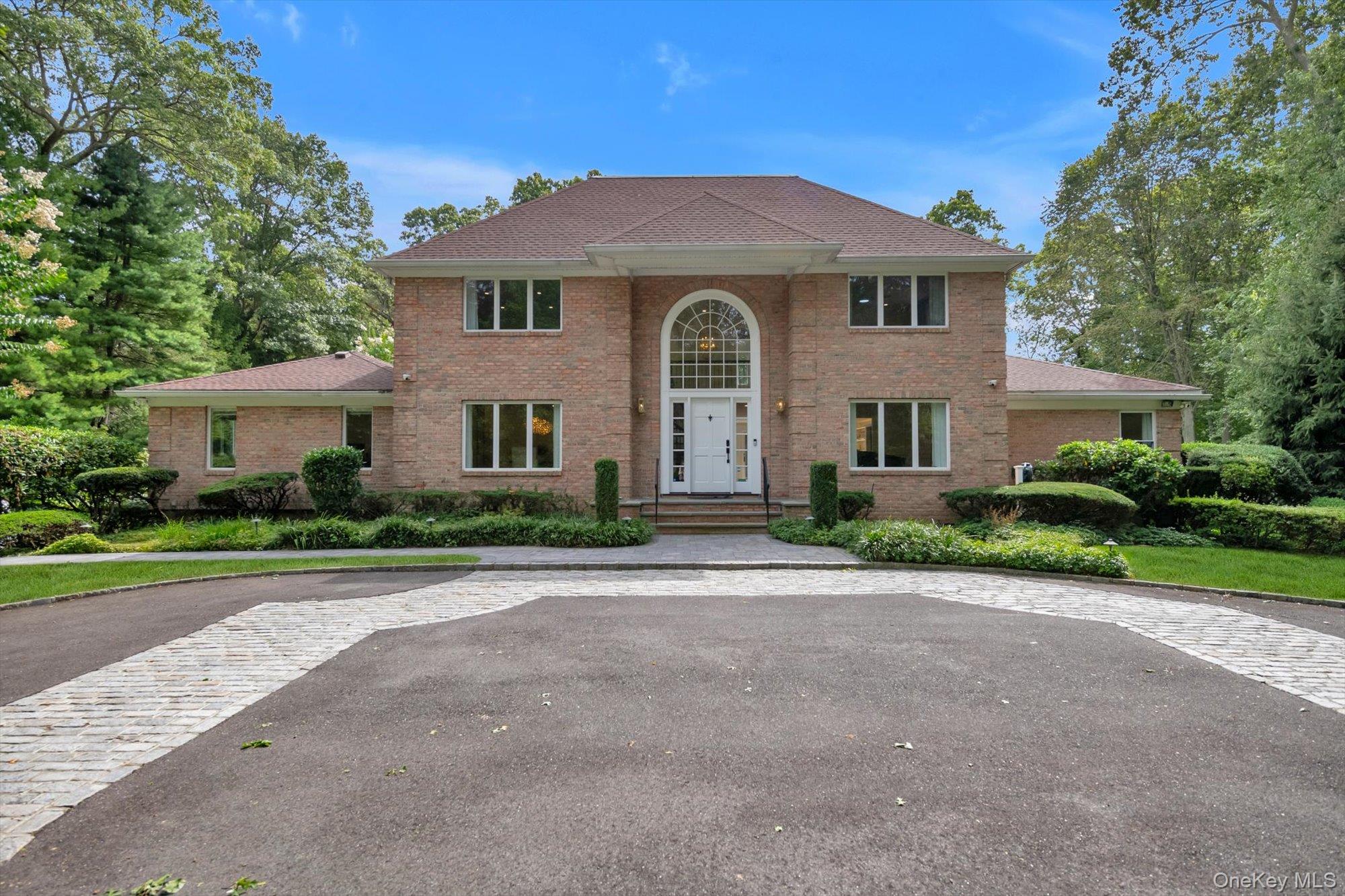 75 Belvedere Drive — photo 2