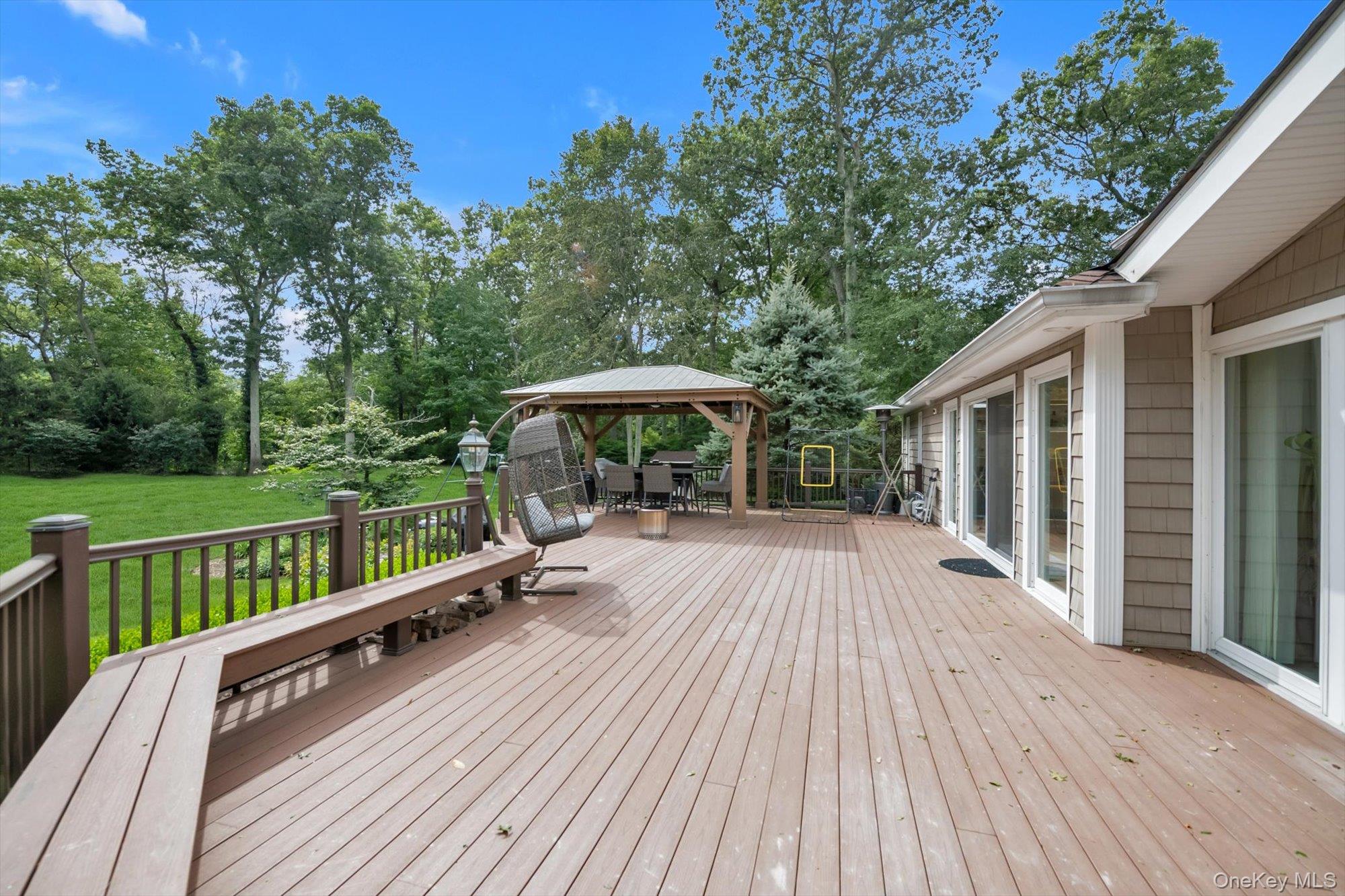 75 Belvedere Drive — photo 34