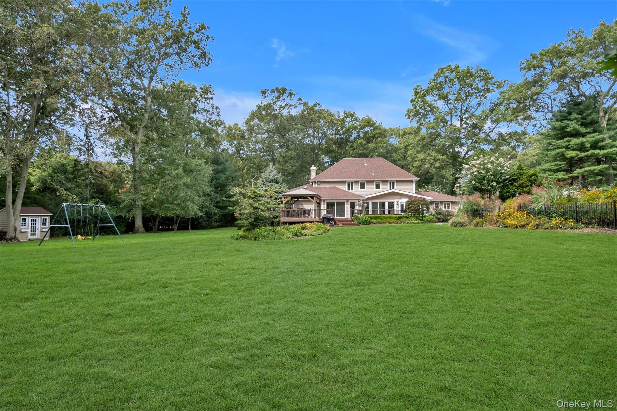 75 Belvedere Drive — photo 35