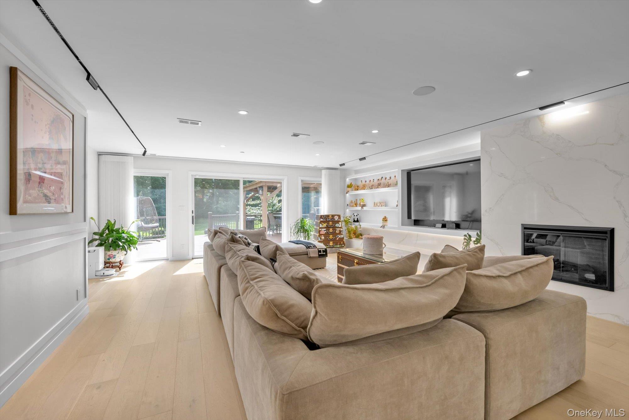 75 Belvedere Drive — photo 10