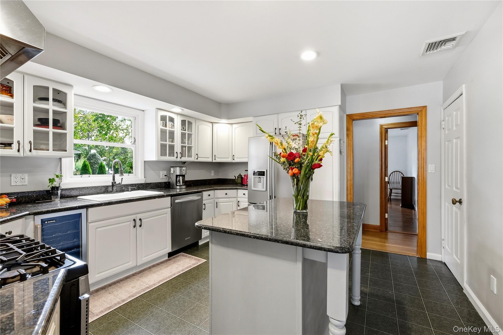52 Bayway Avenue — photo 27