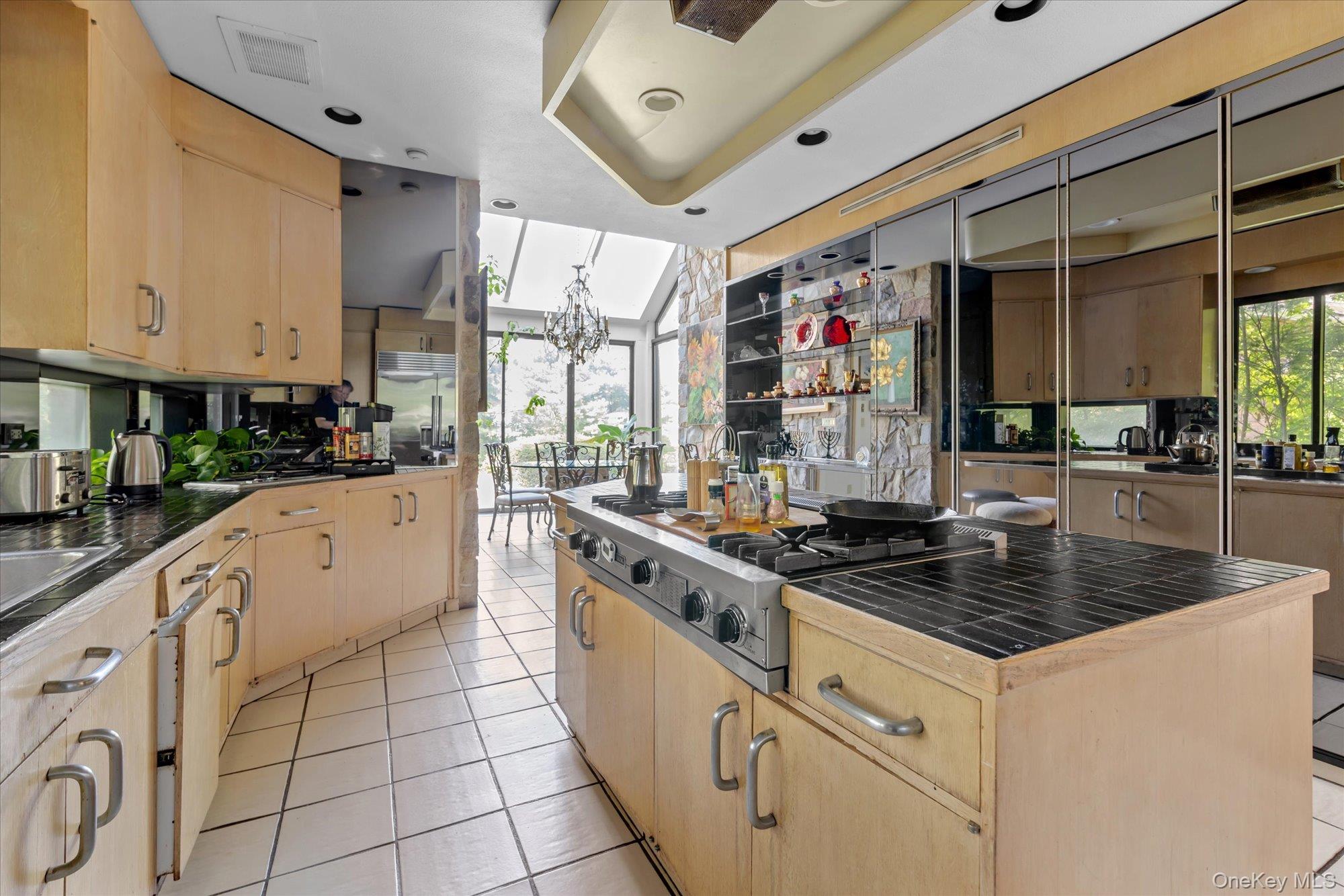 4 Broadlawn Avenue — photo 9