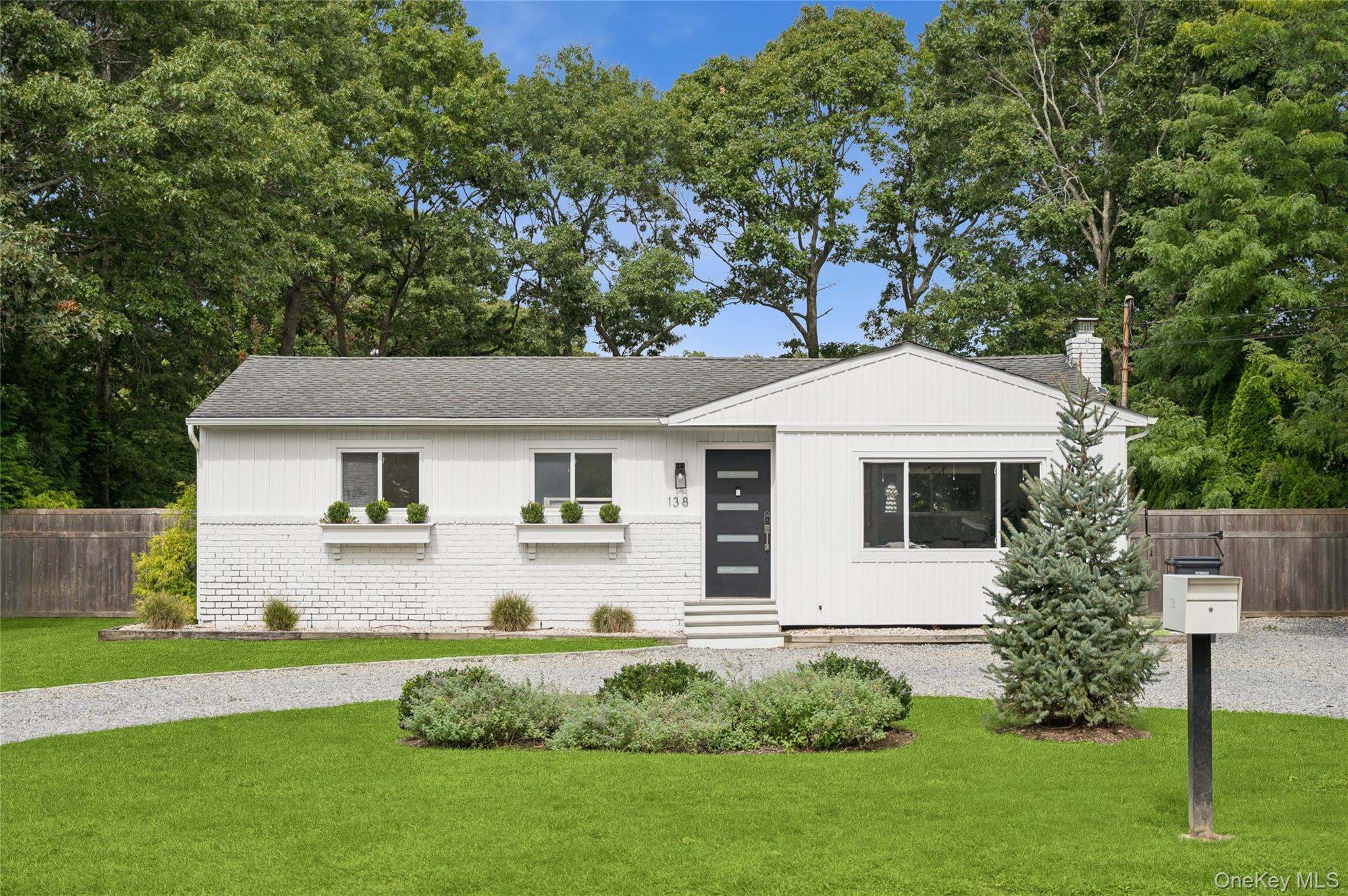 138 Tiana Road, Hampton Bays