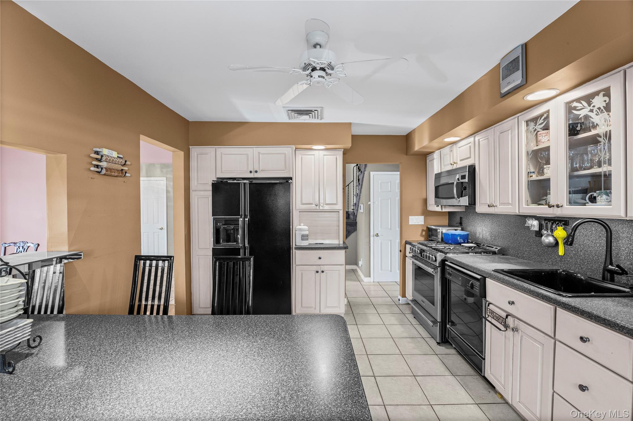 511 Elwood Road — photo 4