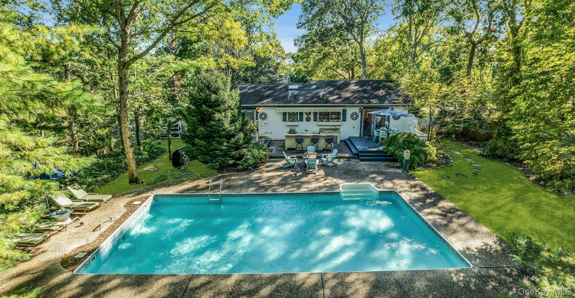 111 Bay Avenue — photo 29