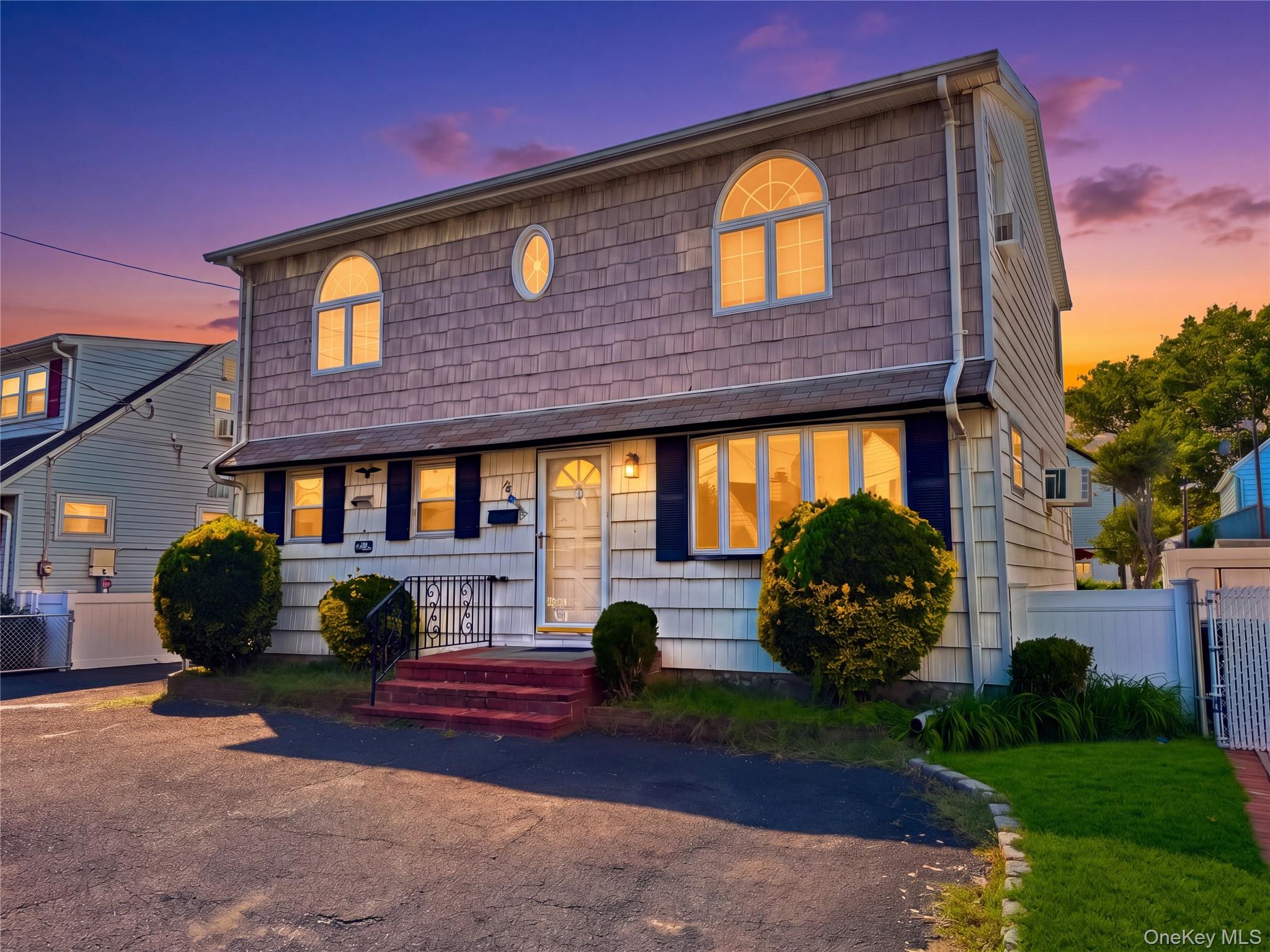 78 Gates Avenue, Valley Stream