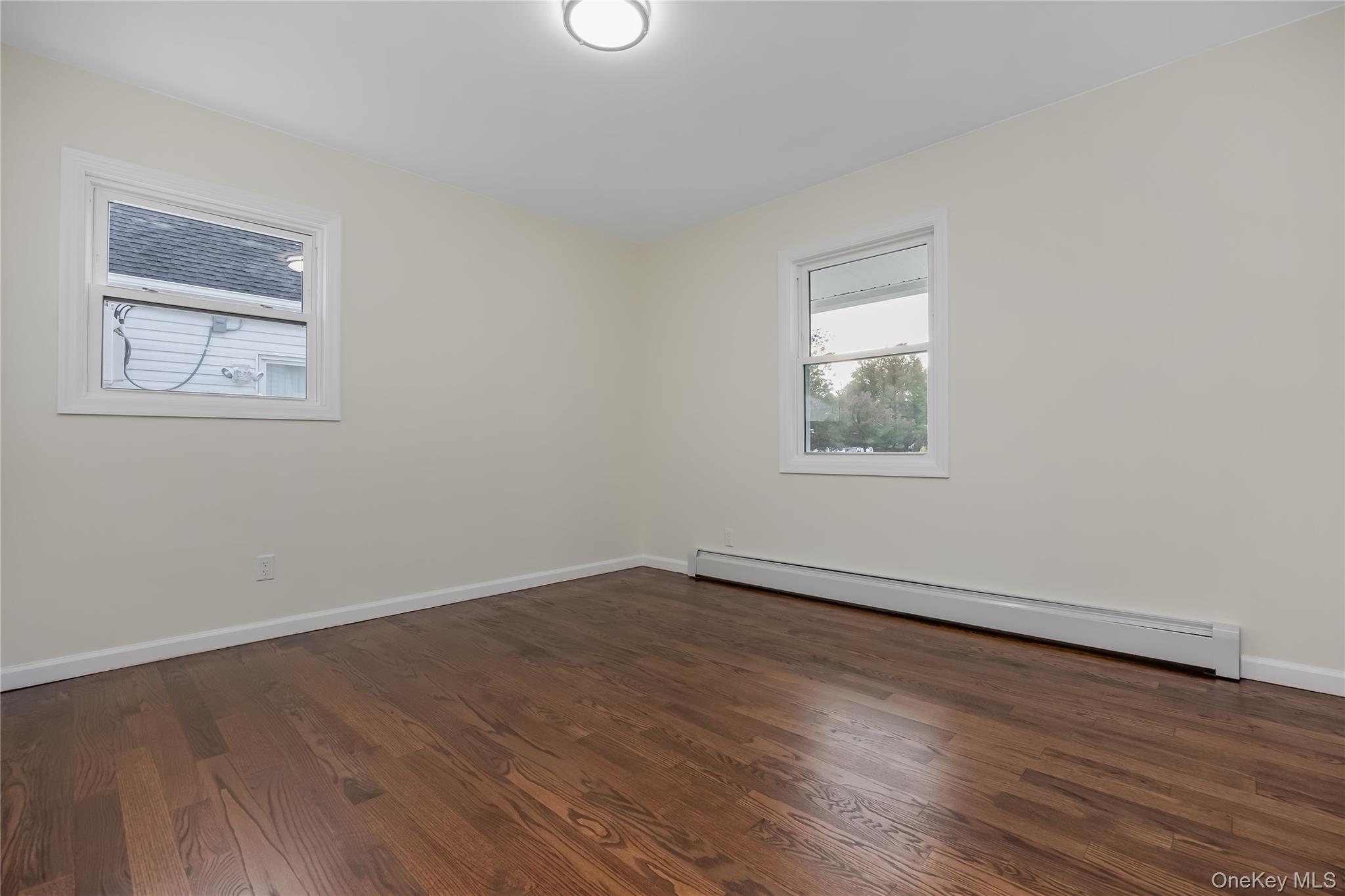 200 Raff Avenue — photo 8