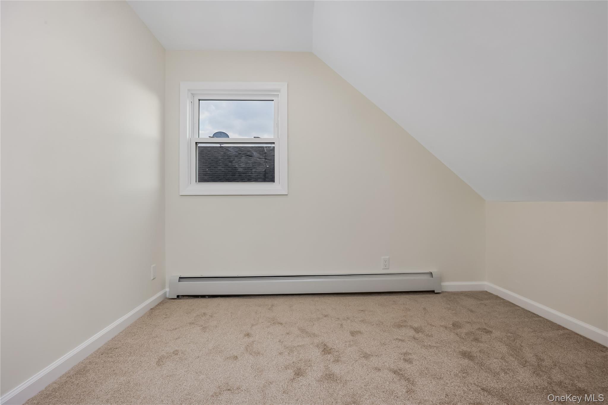 200 Raff Avenue — photo 10