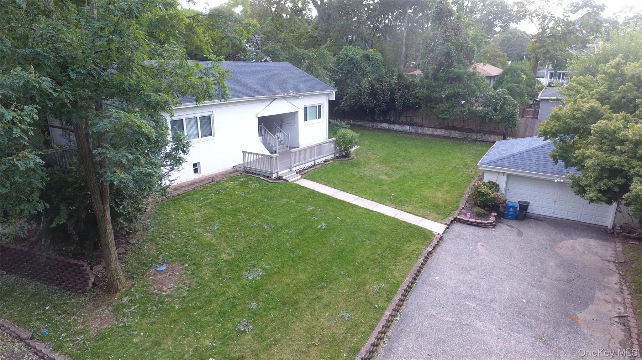 40 Flowerfield Road, Sound Beach