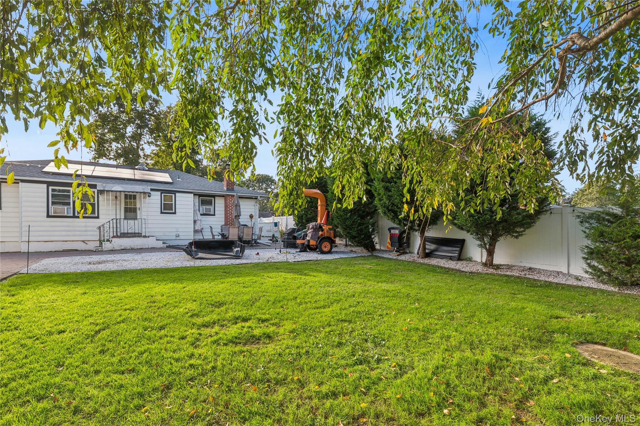 15 Pine Cone Street — photo 17