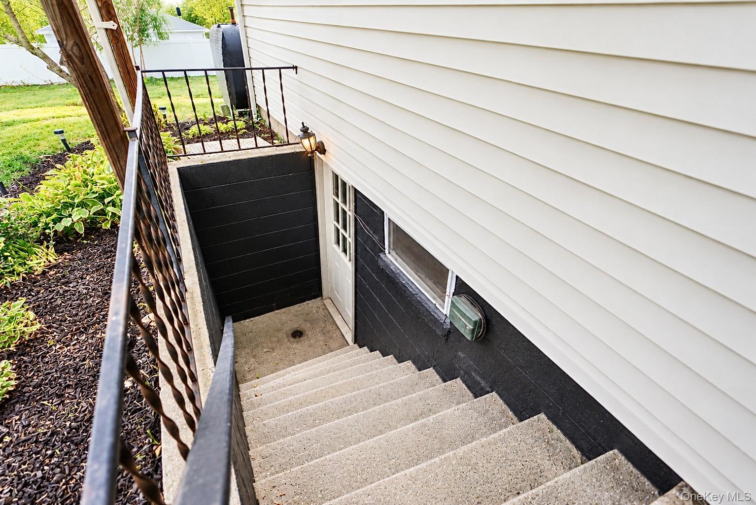 2712 Connecticut Avenue — photo 20