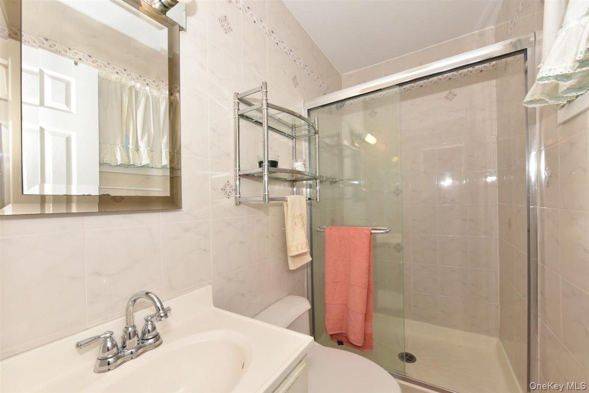 17 Greenvale Drive — photo 12